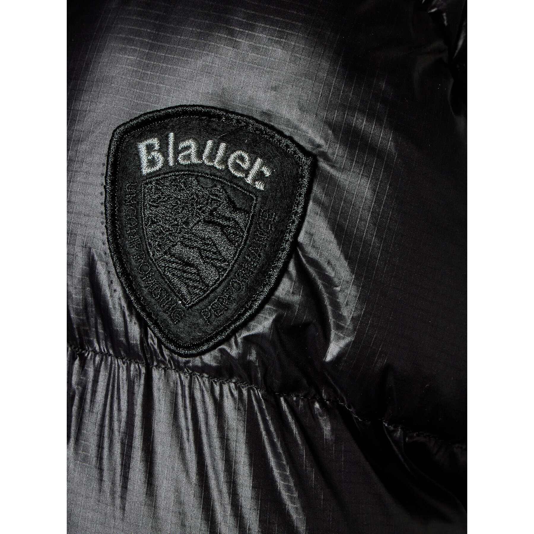 Blauer Vatovaná bunda 23WBLUC02236 Čierna Regular Fit - Pepit.sk