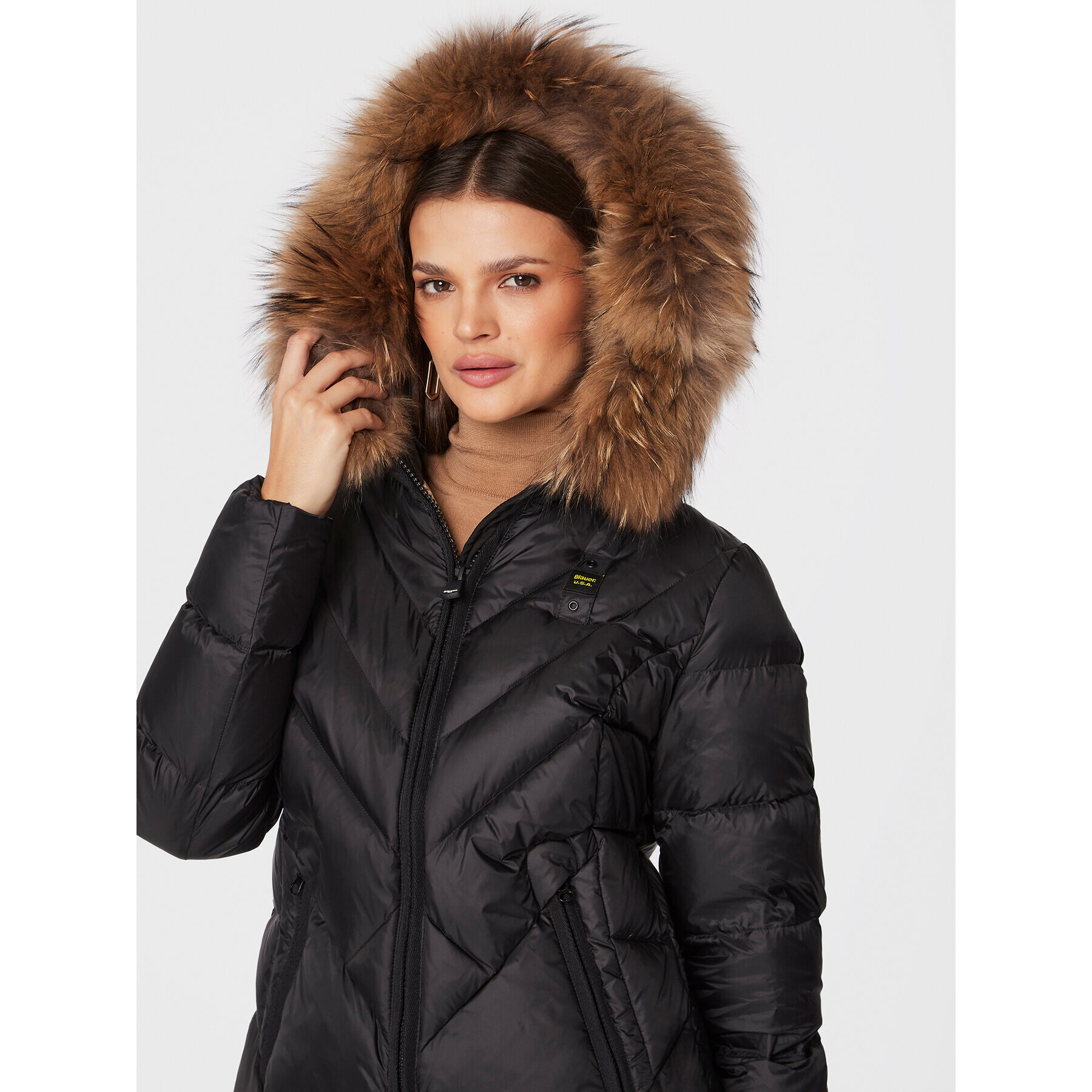 Blauer Vatovaná bunda Courtney BLDC03214 006047 Čierna Regular Fit - Pepit.sk