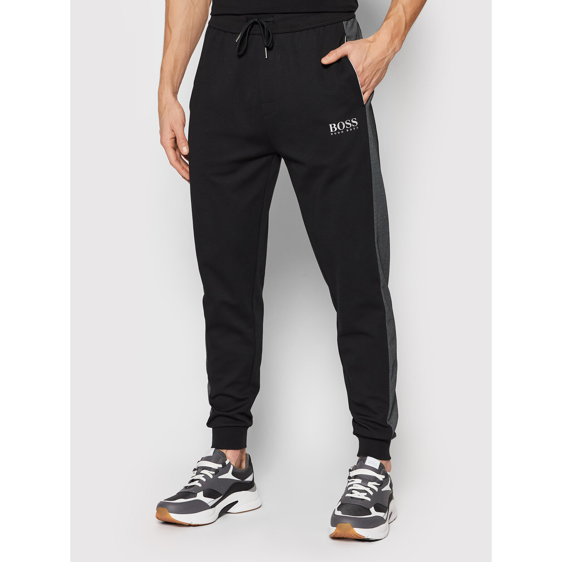 Boss Teplákové nohavice Tracksuit 50465035 Čierna Regular Fit - Pepit.sk