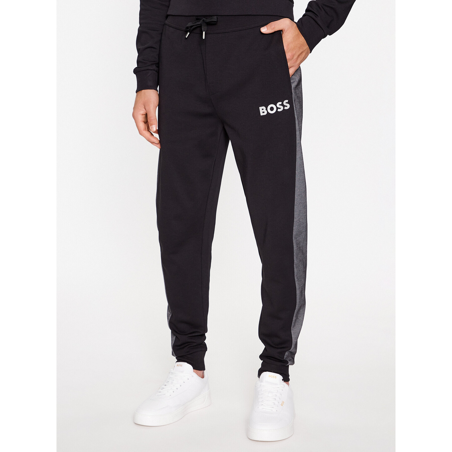 Boss Teplákové nohavice Tracksuit Pants 50503052 Čierna Regular Fit - Pepit.sk