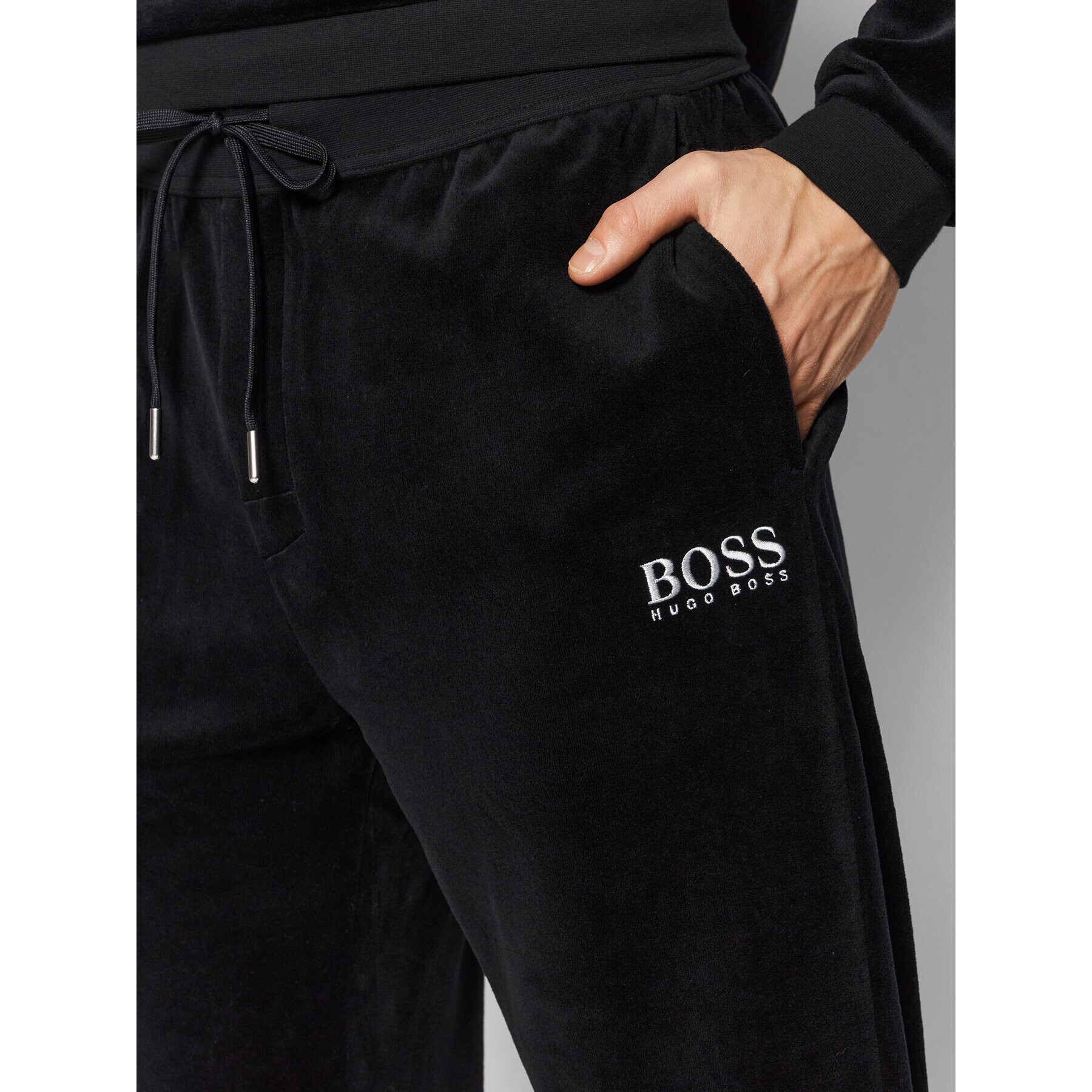 Boss Teplákové nohavice Velour 50442821 Čierna Regular Fit - Pepit.sk