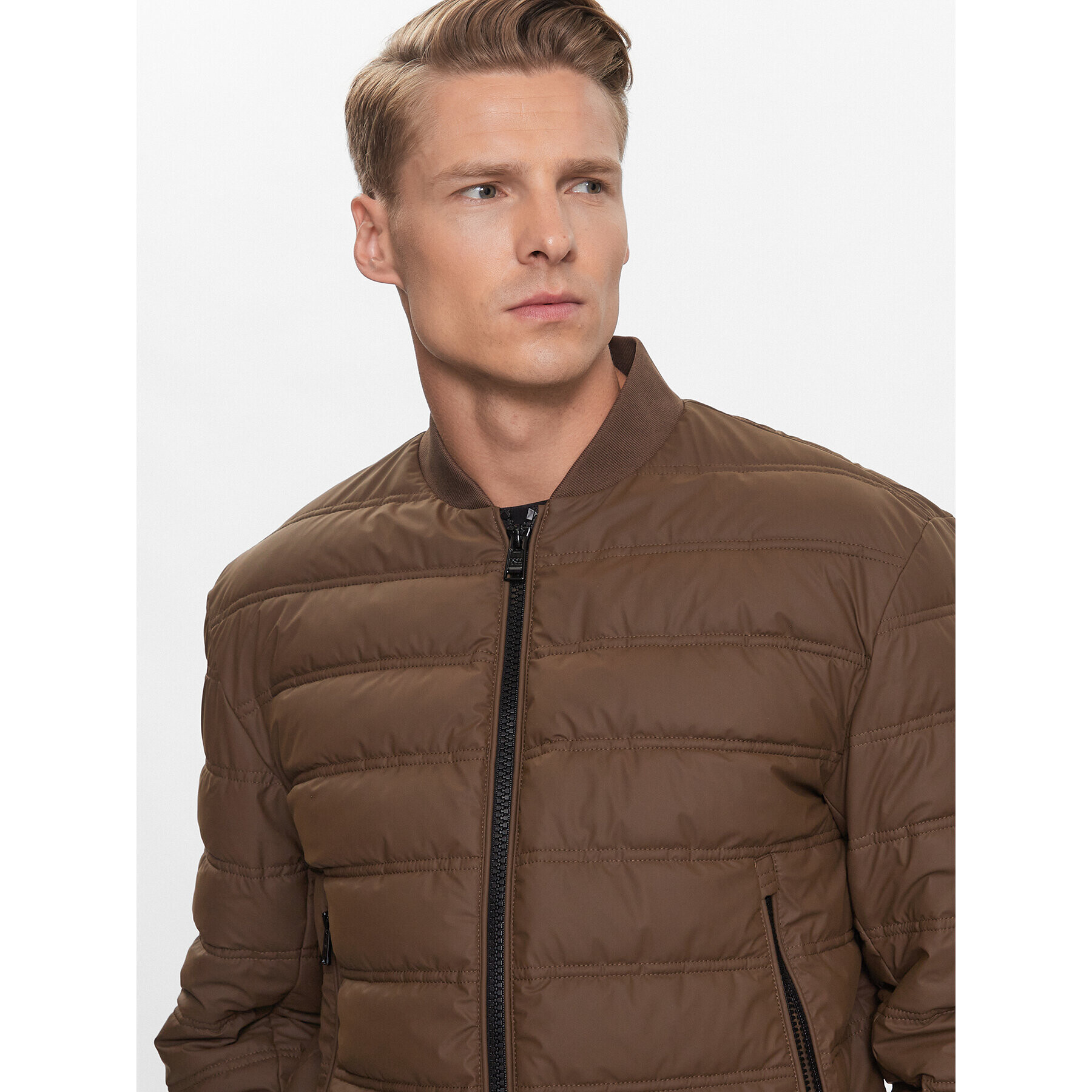 Boss Vatovaná bunda Caradoc 50493693 Hnedá Regular Fit - Pepit.sk