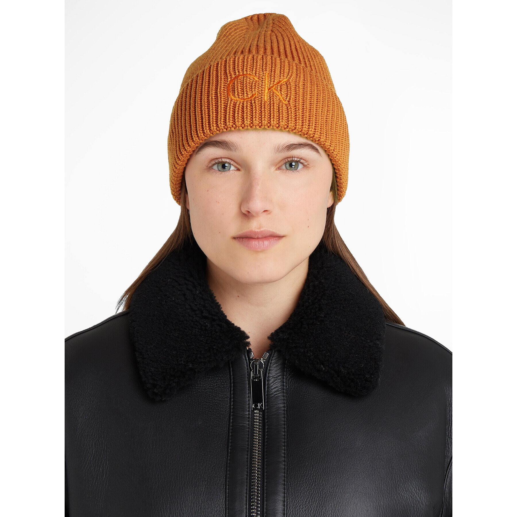 Calvin Klein Čiapka Re-Lock Beanie W/Emb K60K608660 Hnedá - Pepit.sk