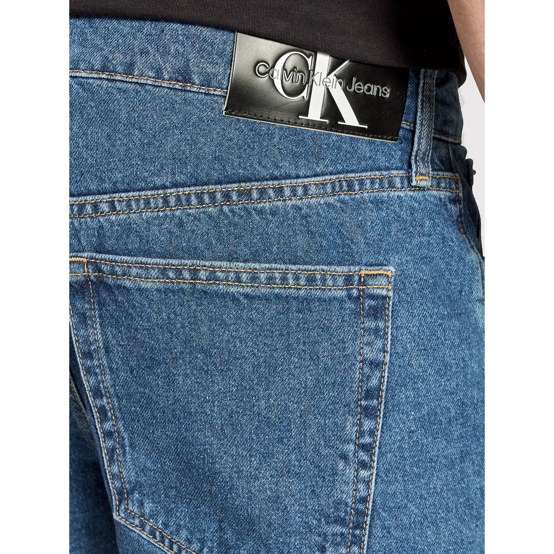 Calvin Klein Jeans Džínsové šortky J30J320530 Tmavomodrá Regular Fit - Pepit.sk