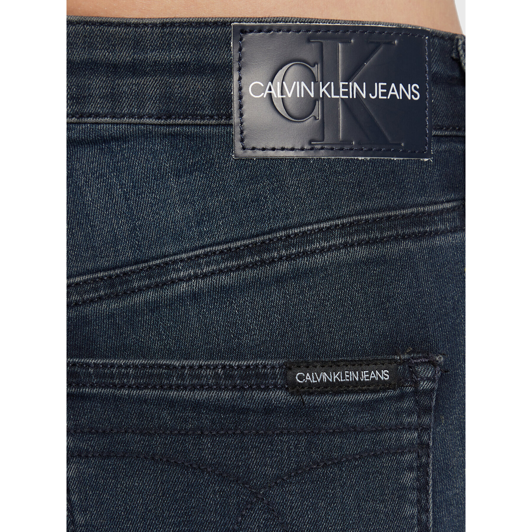 Calvin Klein Jeans Džínsy J20J215788 Tmavomodrá Skinny Fit - Pepit.sk