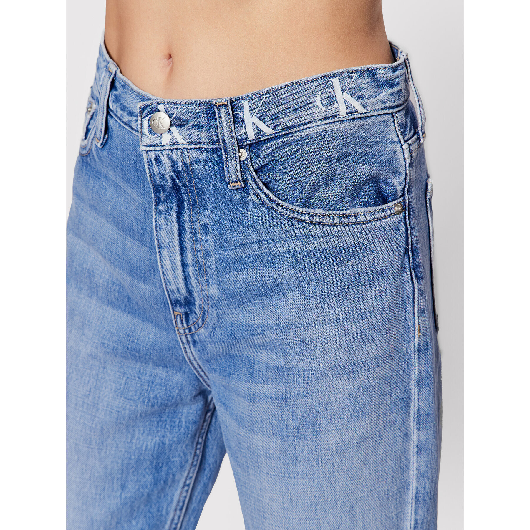 Calvin Klein Jeans Džínsy J20J217827 Modrá Mom Fit - Pepit.sk