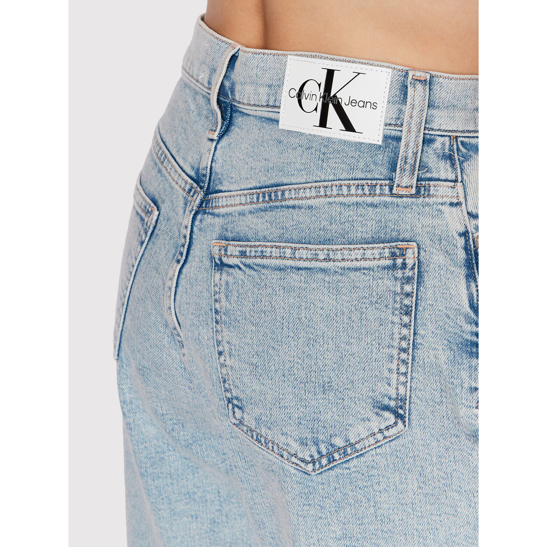 Calvin Klein Jeans Džínsy J20J217830 Modrá Mom Fit - Pepit.sk