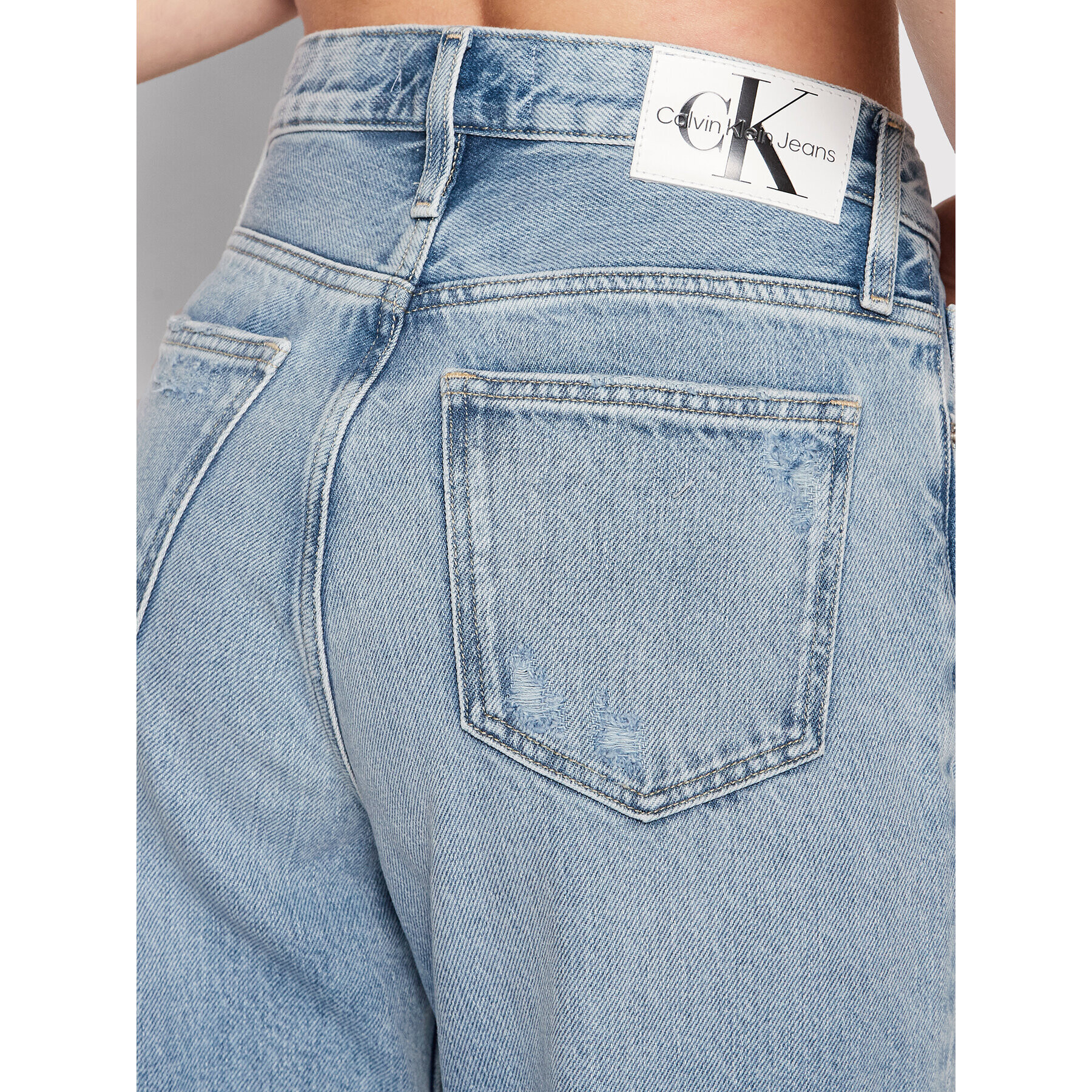 Calvin Klein Jeans Džínsy J20J218512 Modrá Mom Fit - Pepit.sk