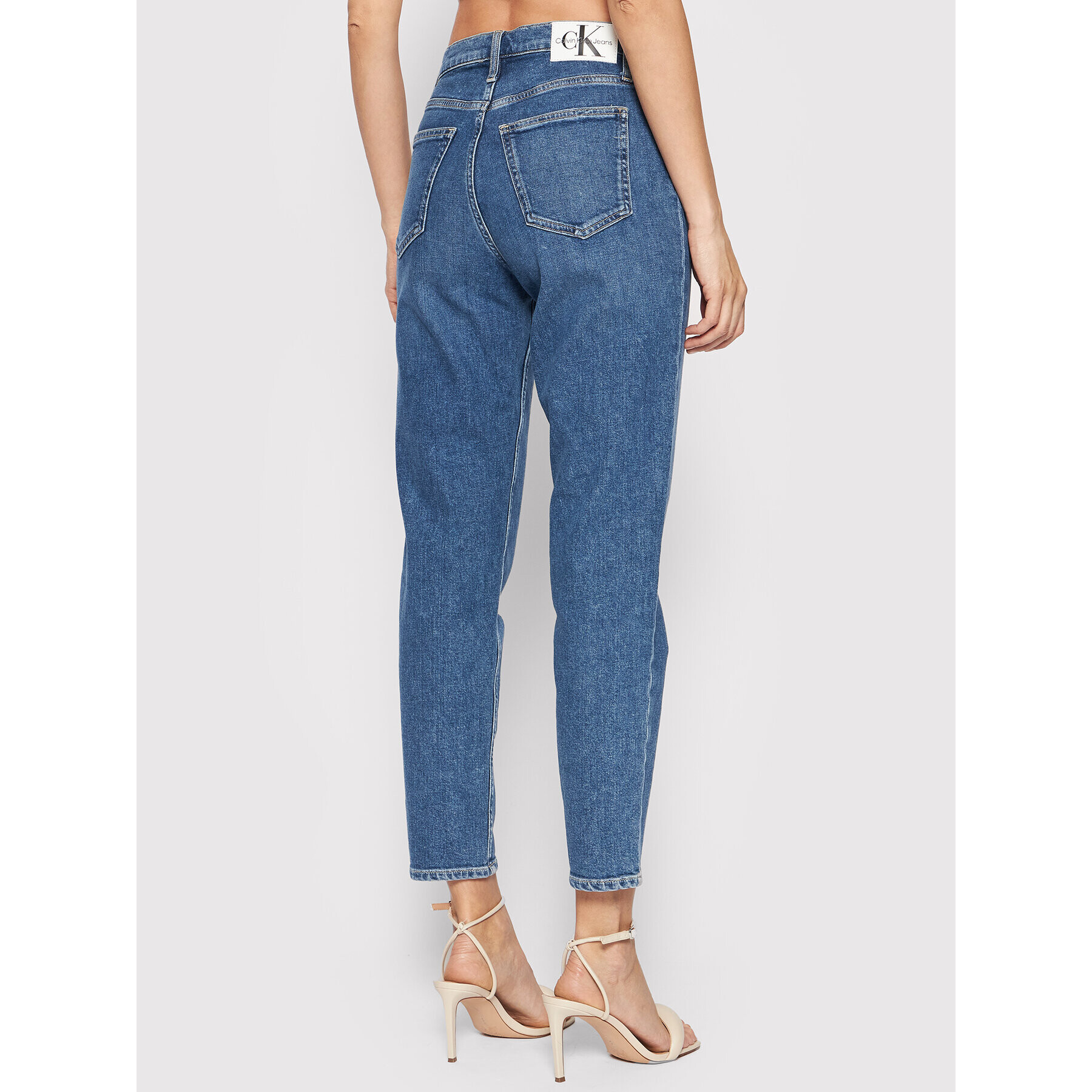 Calvin Klein Jeans Džínsy J20J218893 Tmavomodrá Mom Fit - Pepit.sk