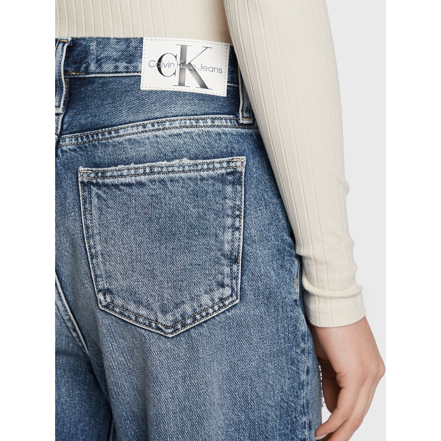 Calvin Klein Jeans Džínsy J20J219362 Modrá Mom Fit - Pepit.sk