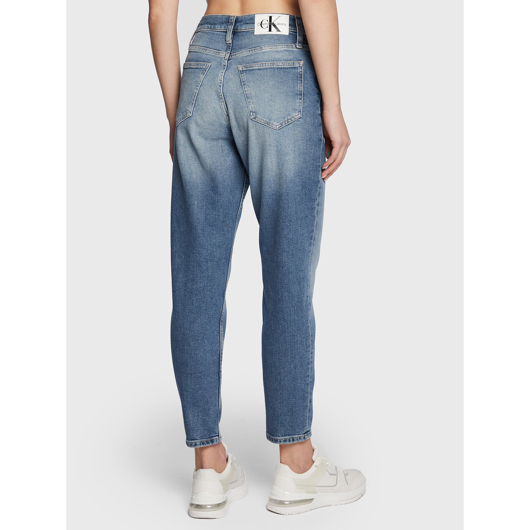 Calvin Klein Jeans Džínsy J20J219539 Modrá Mom Fit - Pepit.sk