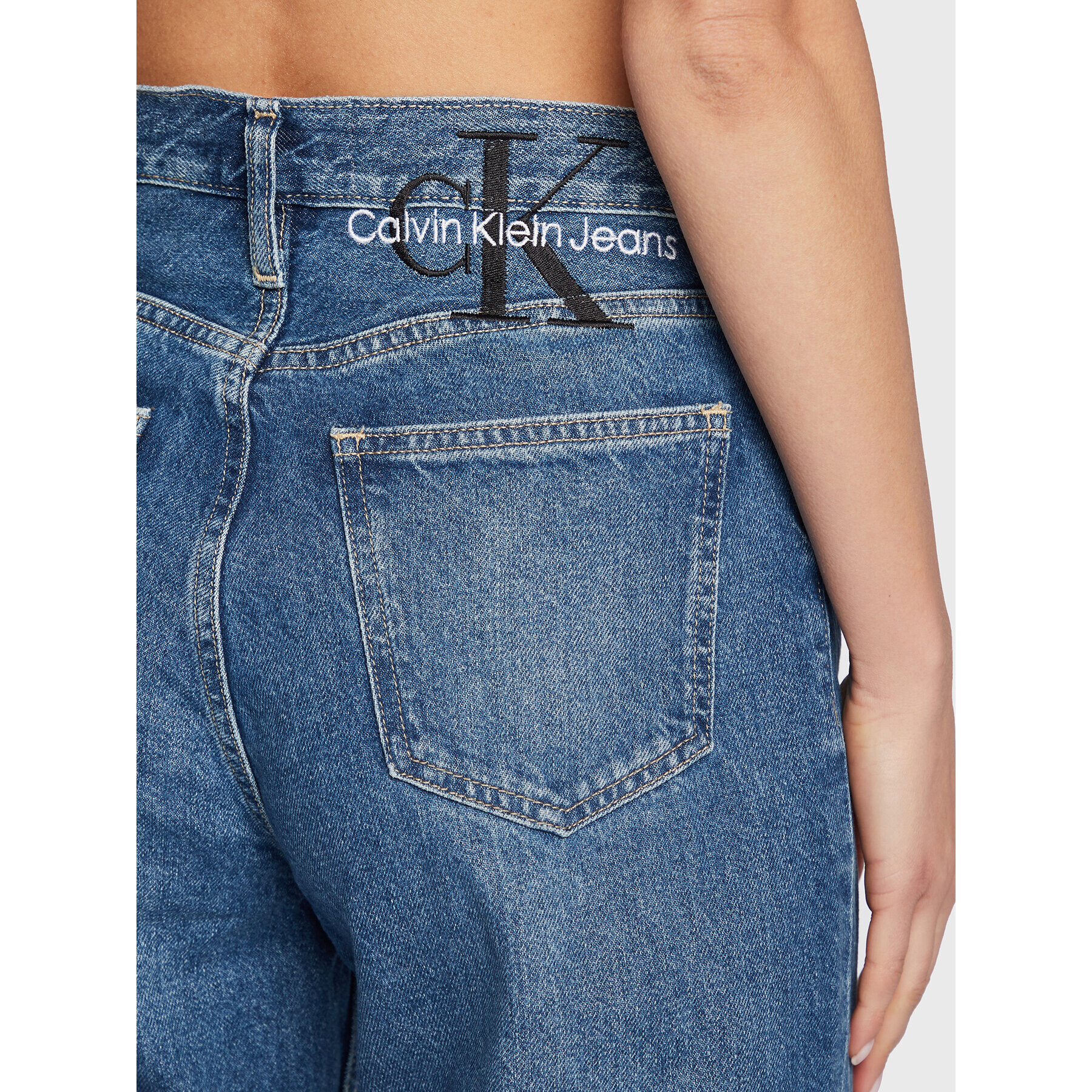 Calvin Klein Jeans Džínsy J20J220194 Modrá Mom Fit - Pepit.sk