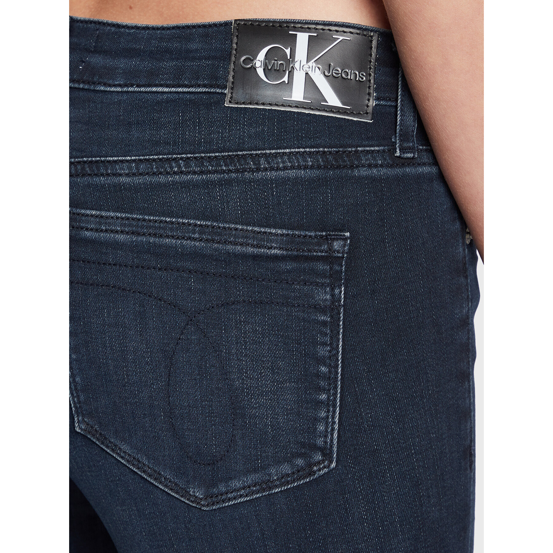 Calvin Klein Jeans Džínsy J20J221834 Tmavomodrá Skinny Ankle Fit - Pepit.sk