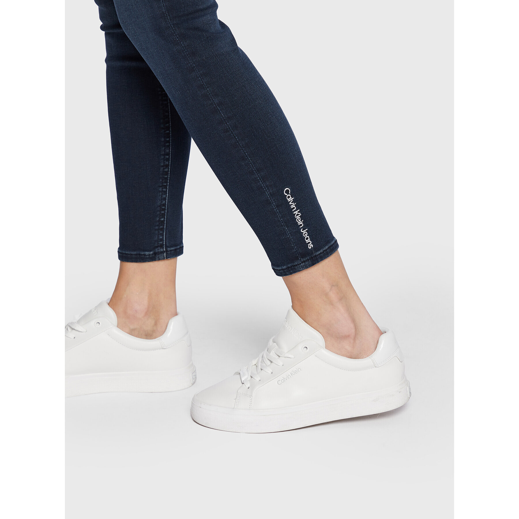 Calvin Klein Jeans Džínsy J20J221834 Tmavomodrá Skinny Ankle Fit - Pepit.sk