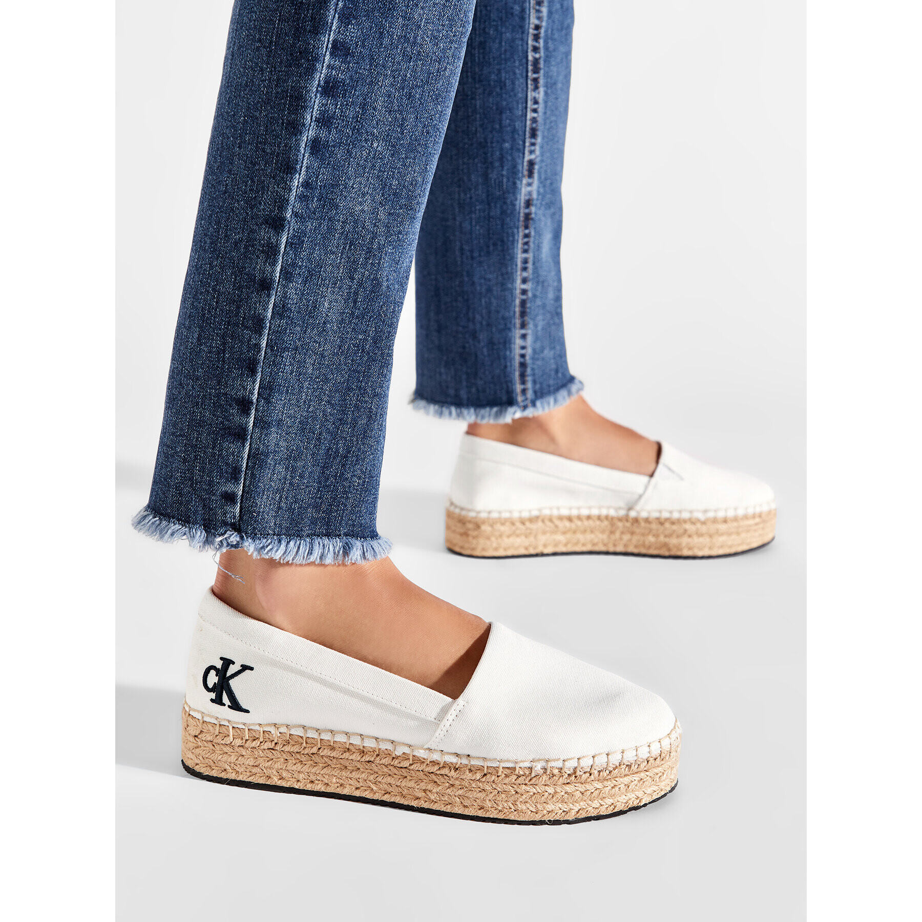 Calvin Klein Jeans Espadrilky Flatform Espadrille YW0YW00661 Biela - Pepit.sk