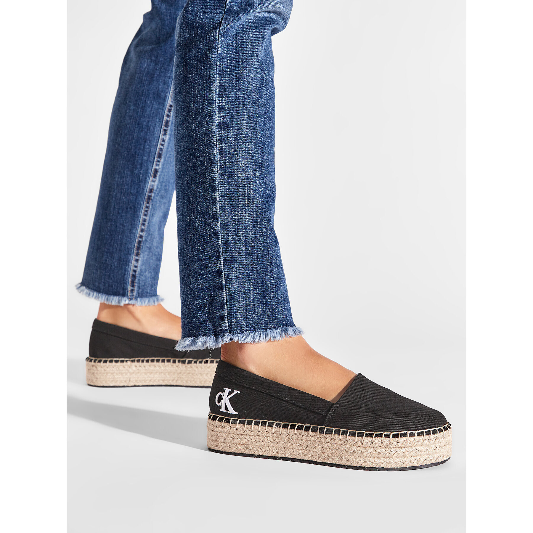 Calvin Klein Jeans Espadrilky Flatform Espadrille YW0YW00661 Čierna - Pepit.sk