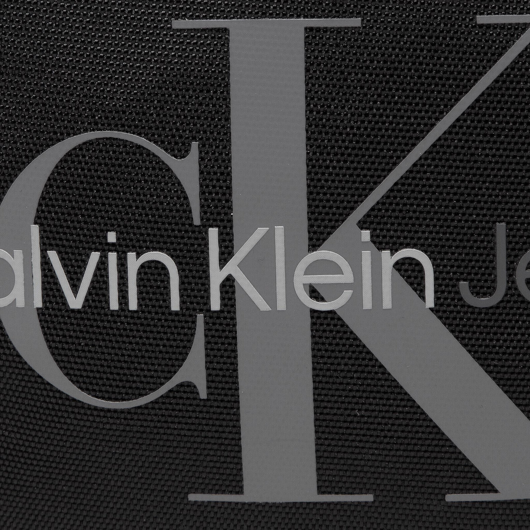 Calvin Klein Jeans Ľadvinka Sport Essentials Camera Bag17 Mo K50K509431 Čierna - Pepit.sk