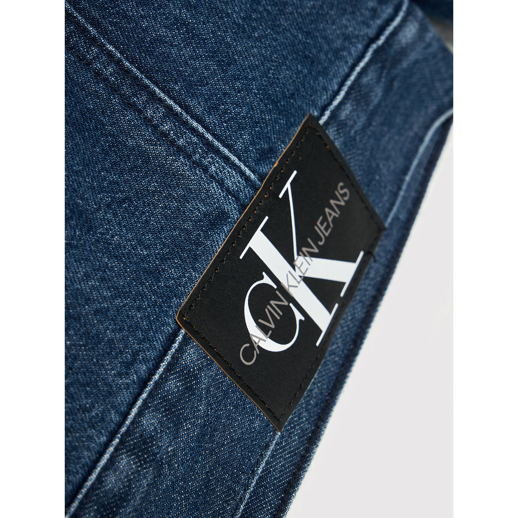 Calvin Klein Jeans Prechodná bunda IB0IB00917 Tmavomodrá Regular Fit - Pepit.sk