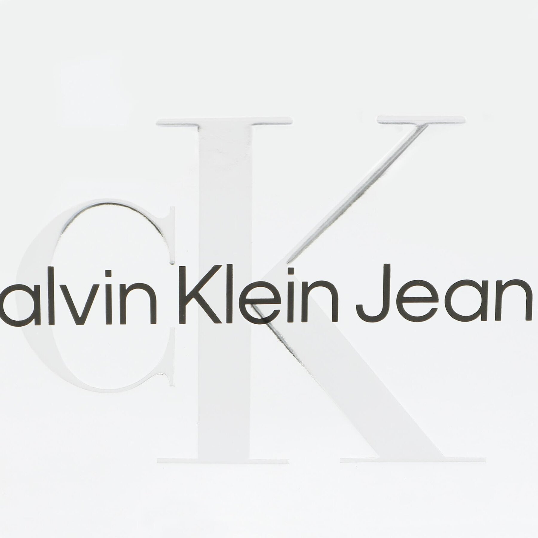 Calvin Klein Jeans Puzdro na telefón Sculpted Ew Flap Phone Cb Silver K60K610406 Strieborná - Pepit.sk