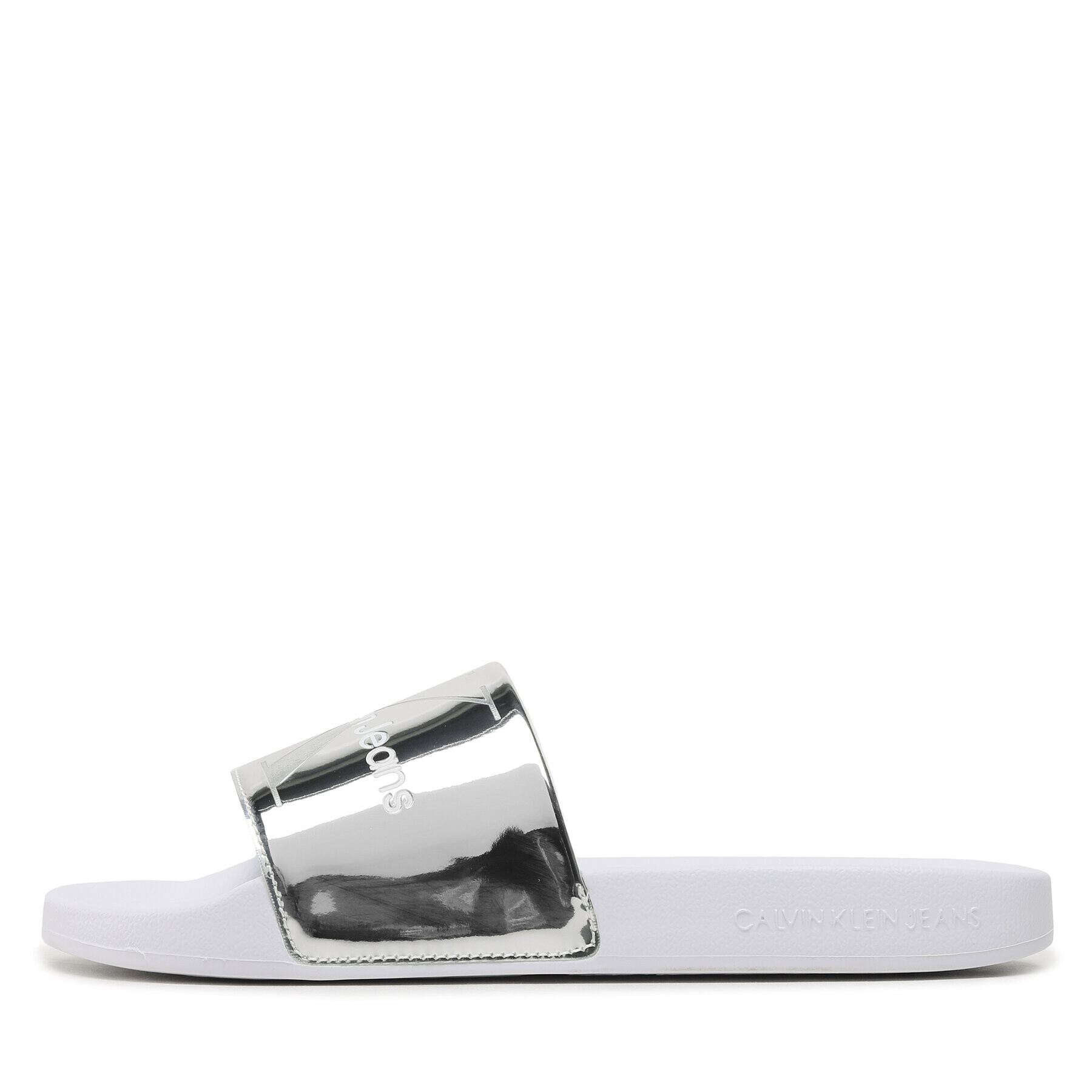 Calvin Klein Jeans Šľapky Slide Metallic Monologo YW0YW00638 Strieborná - Pepit.sk