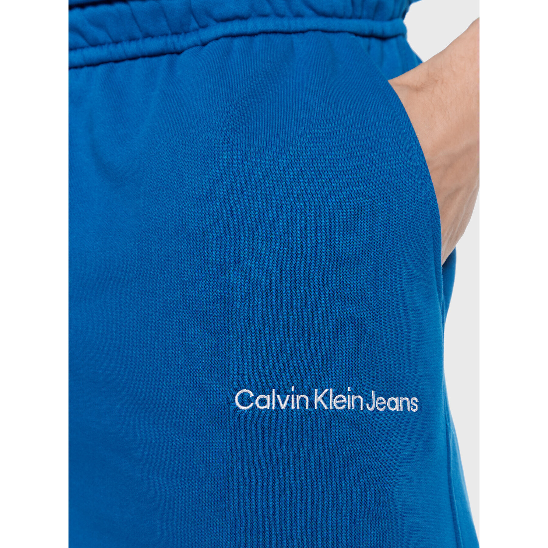 Calvin Klein Jeans Športové kraťasy J30J322916 Modrá Regular Fit - Pepit.sk