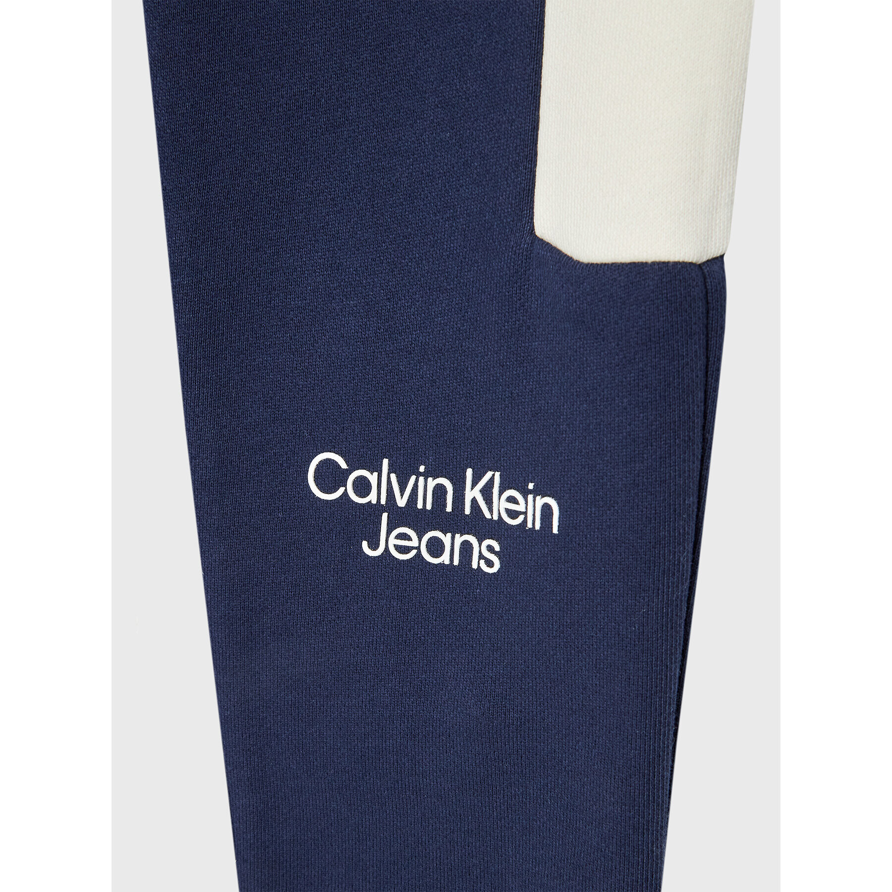 Calvin Klein Jeans Tepláková súprava Block Stack Logo IB0IB01299 Tmavomodrá Regular Fit - Pepit.sk