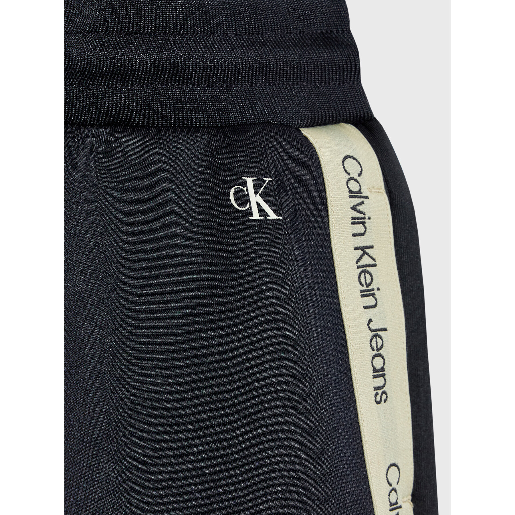 Calvin Klein Jeans Tepláková súprava Logo Tape IB0IB01339 Čierna Regular Fit - Pepit.sk