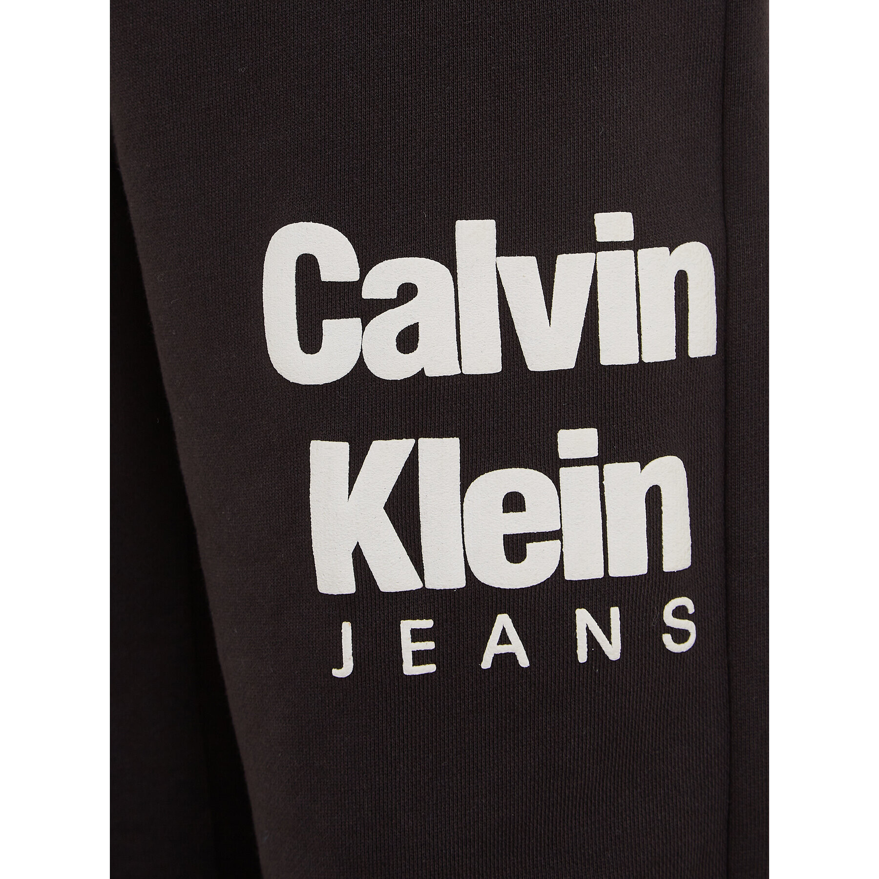 Calvin Klein Jeans Teplákové nohavice IB0IB01816 Čierna Regular Fit - Pepit.sk