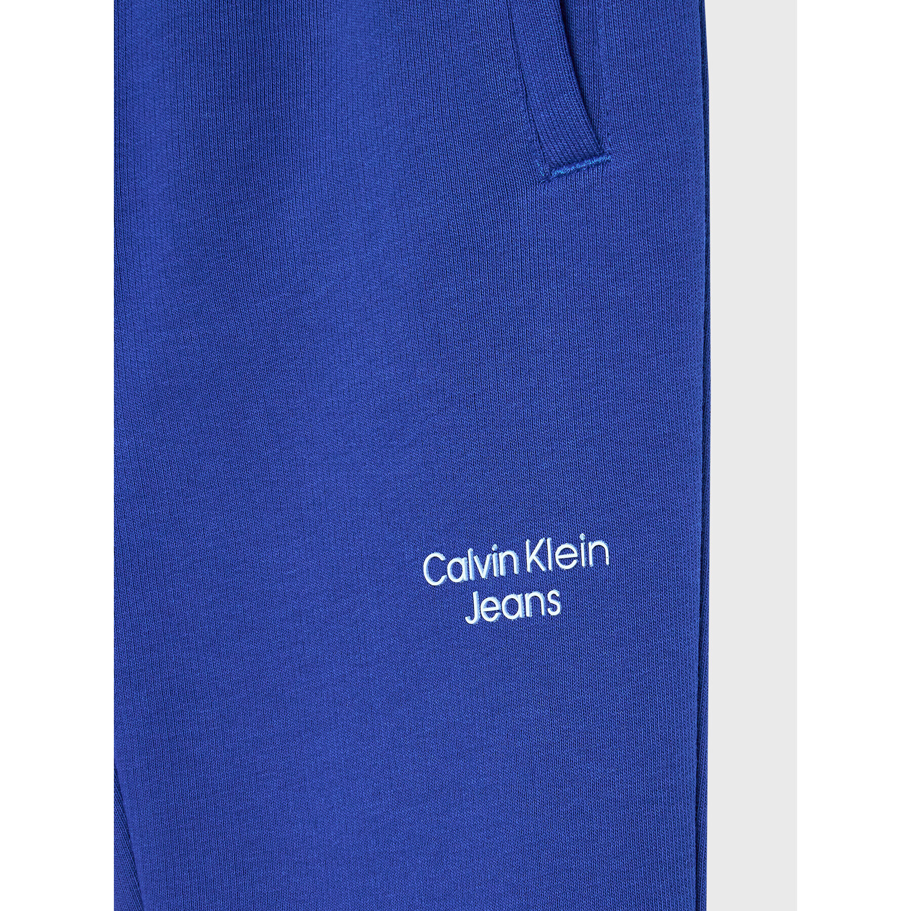 Calvin Klein Jeans Teplákové nohavice Stack Logo IB0IB01282 Tmavomodrá Regular Fit - Pepit.sk