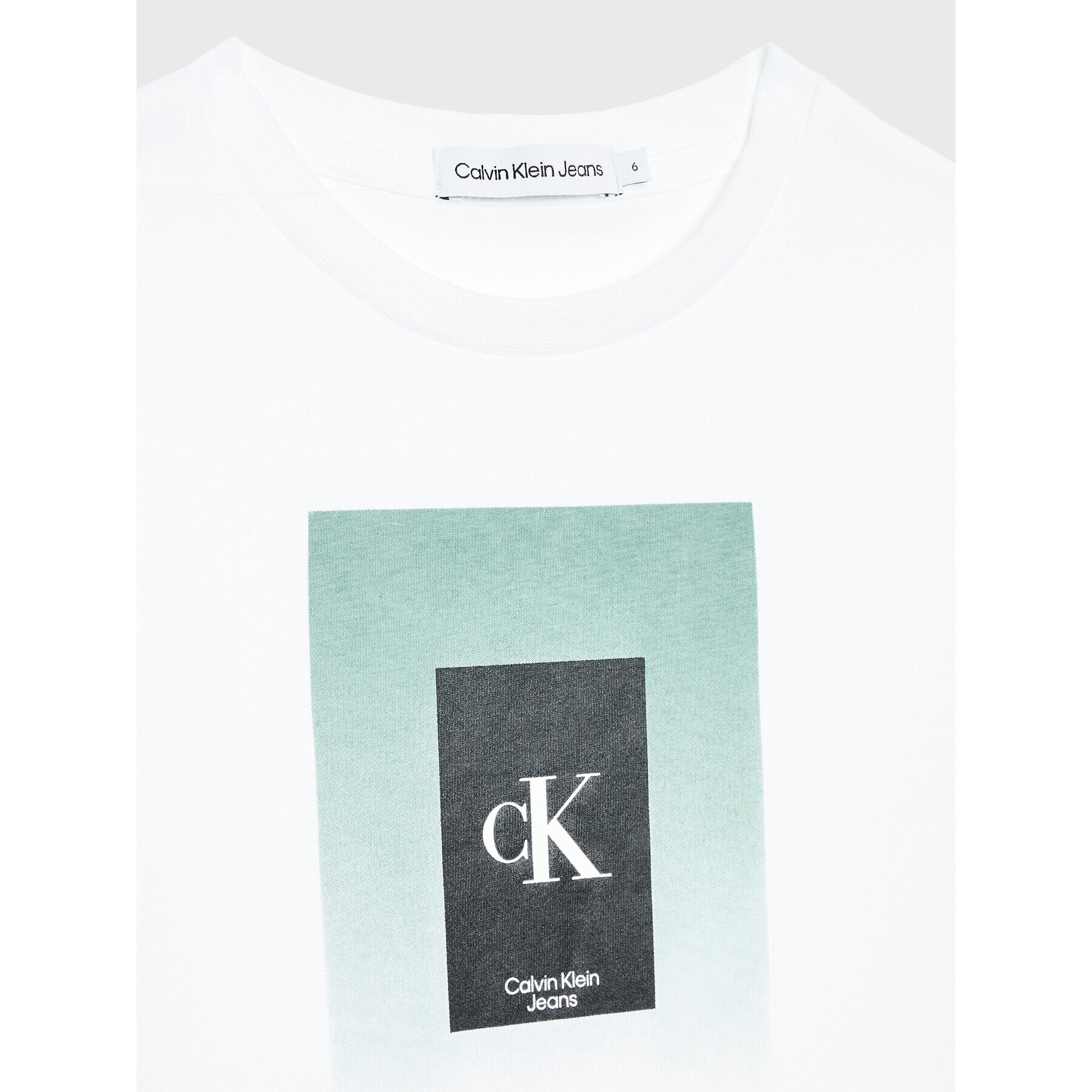 Calvin Klein Jeans Tričko Gradient Box Logo IU0IU00296 Biela Regular Fit - Pepit.sk