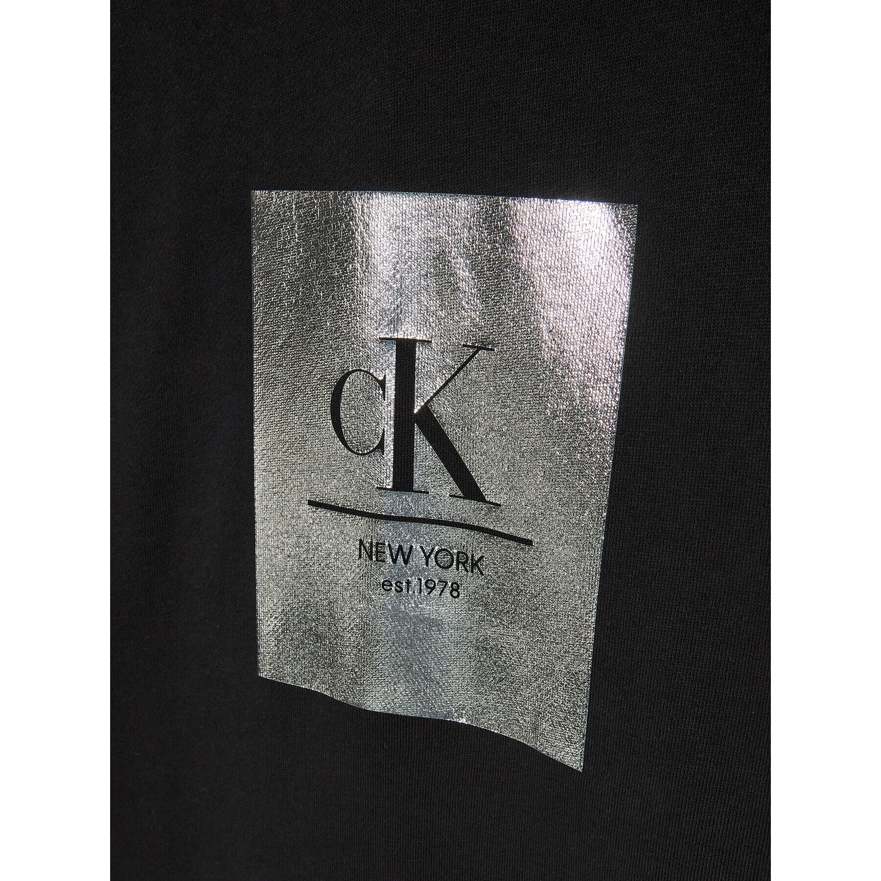 Calvin Klein Jeans Úpletové šaty Foil Logo Future IG0IG01673 Čierna Relaxed Fit - Pepit.sk