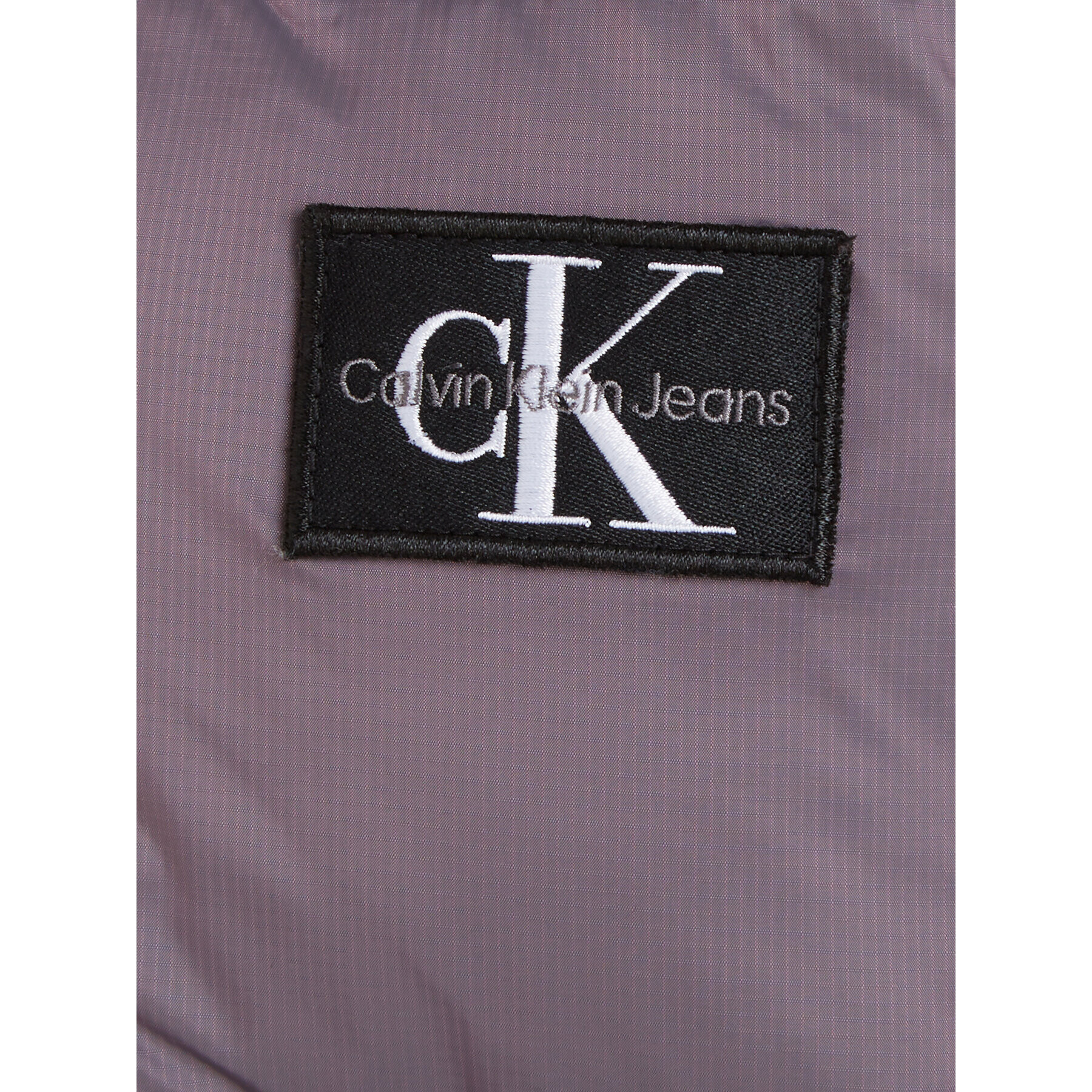 Calvin Klein Jeans Vatovaná bunda Hyper Two Tone IB0IB01818 Fialová Regular Fit - Pepit.sk