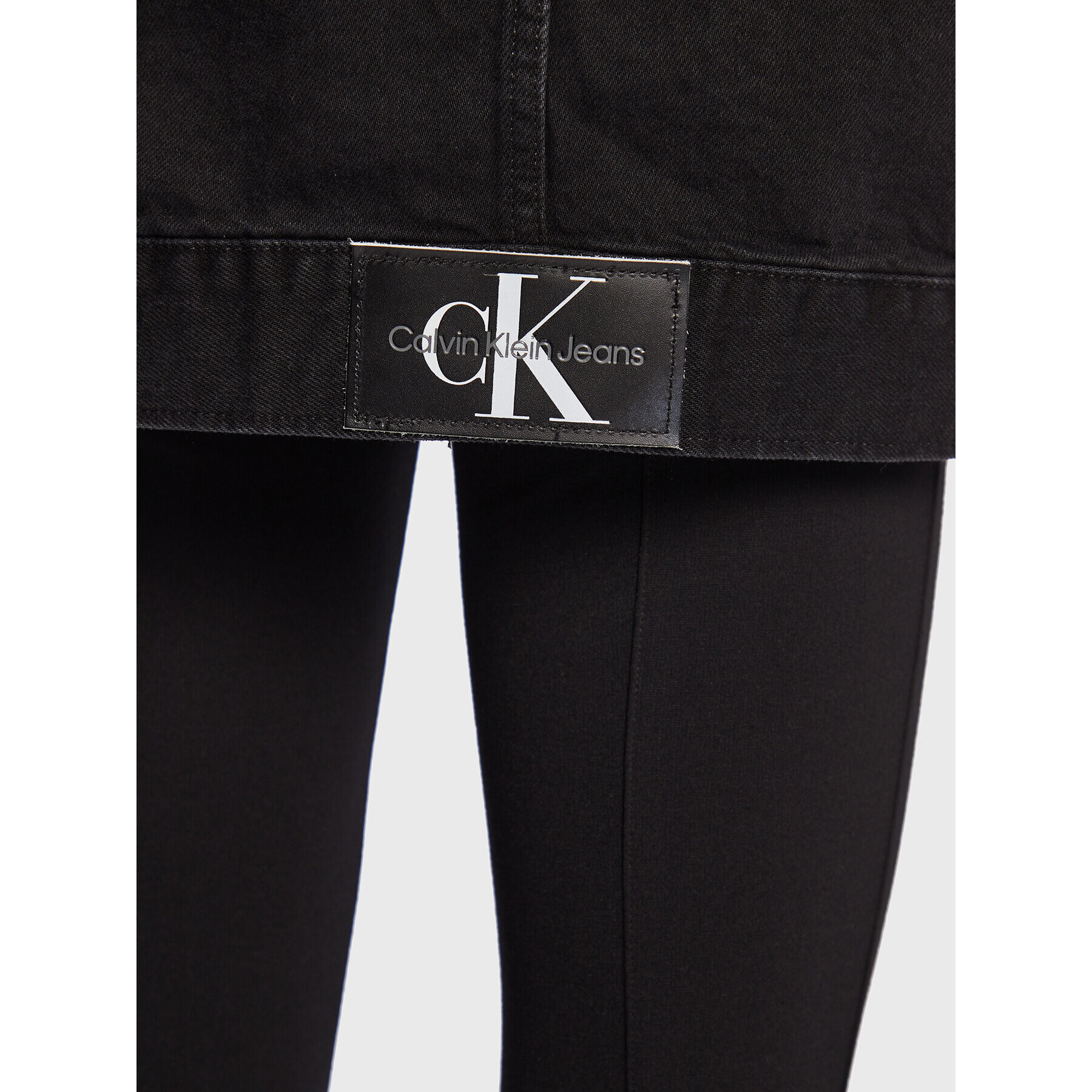 Calvin Klein Jeans Vesta J20J220233 Čierna Oversize - Pepit.sk