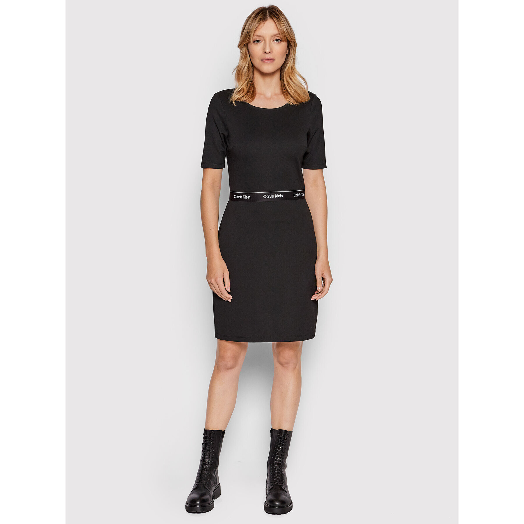 Calvin Klein Každodenné šaty Milano Bodycon K20K203504 Čierna Slim Fit - Pepit.sk