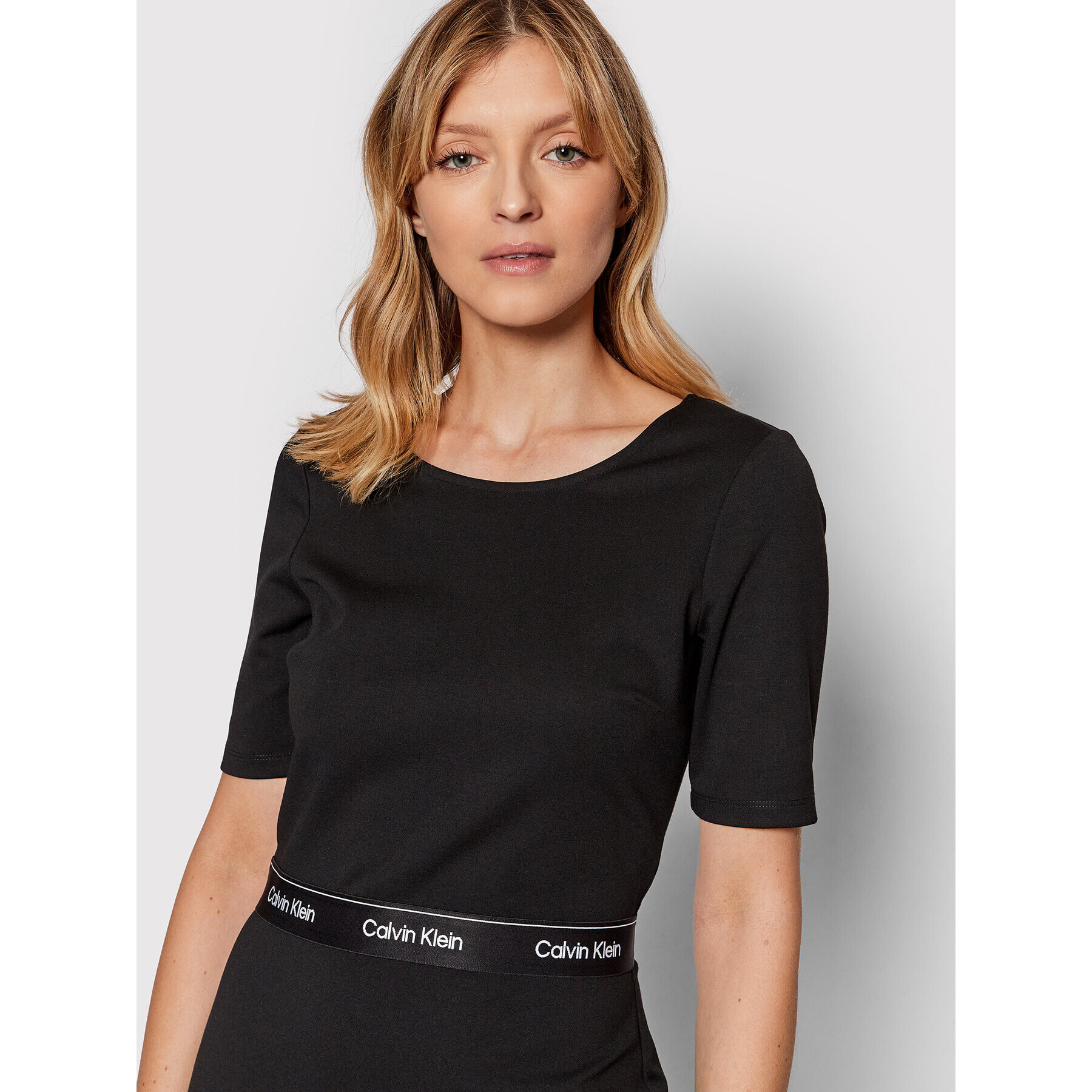 Calvin Klein Každodenné šaty Milano Bodycon K20K203504 Čierna Slim Fit - Pepit.sk