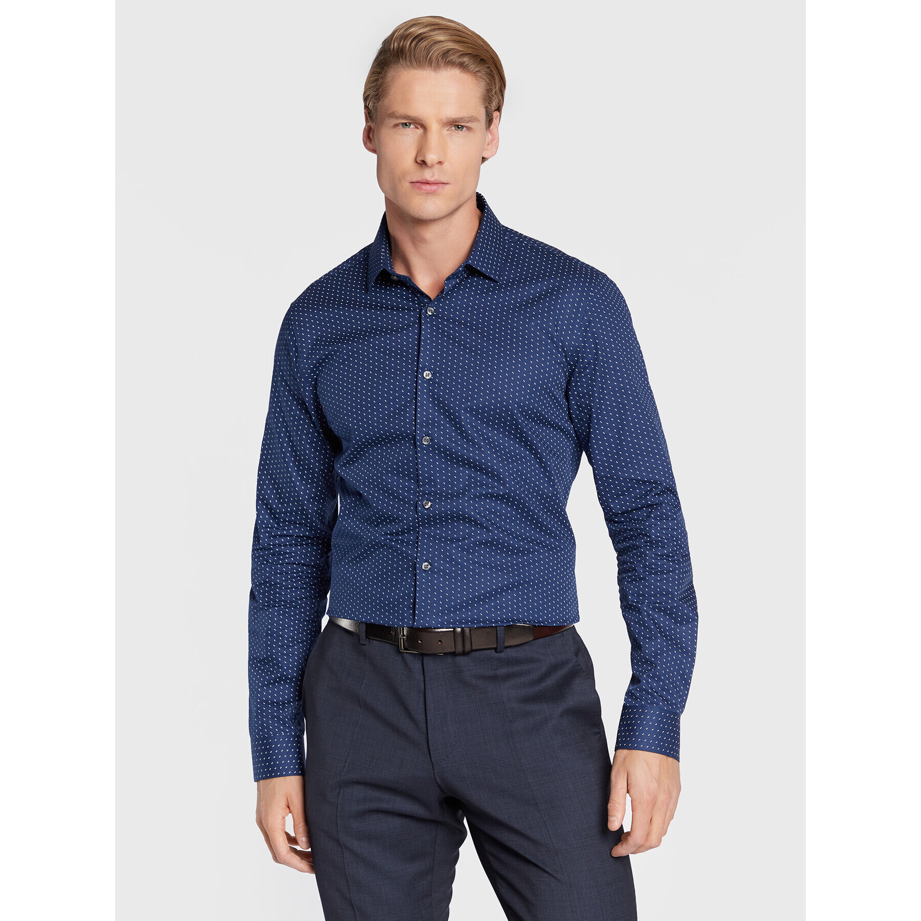 Calvin Klein Košeľa Minimal Dot K10K110564 Tmavomodrá Slim Fit - Pepit.sk