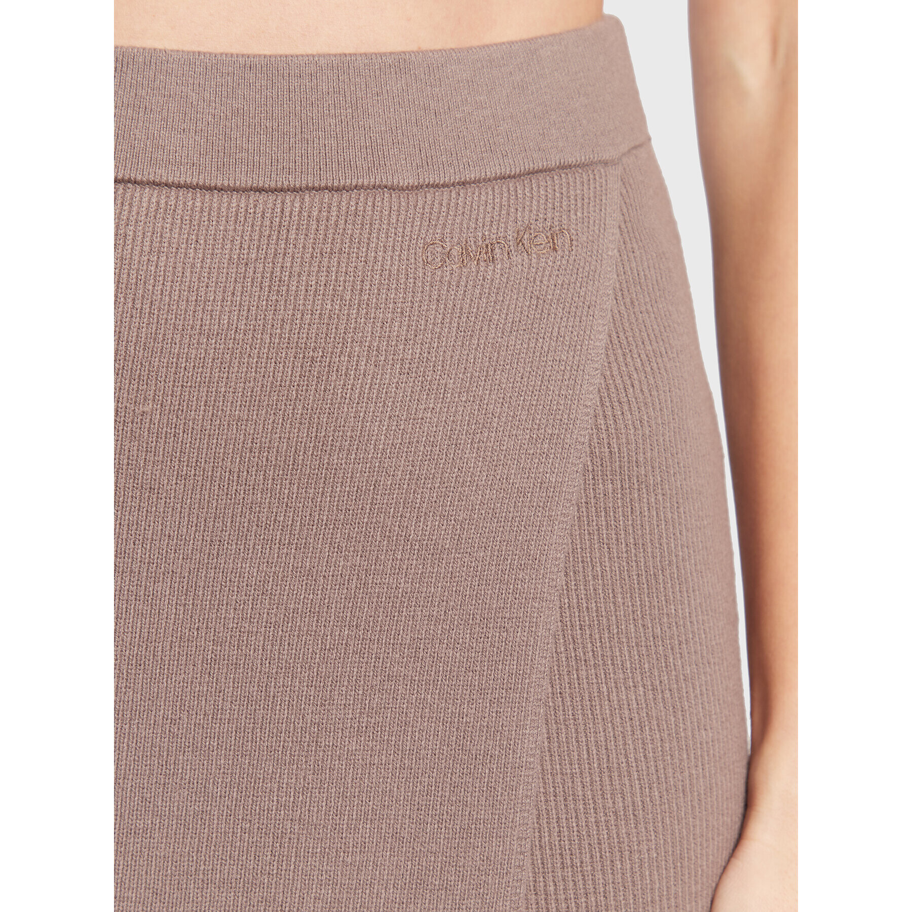 Calvin Klein Puzdrová sukňa K20K204849 Hnedá Slim Fit - Pepit.sk