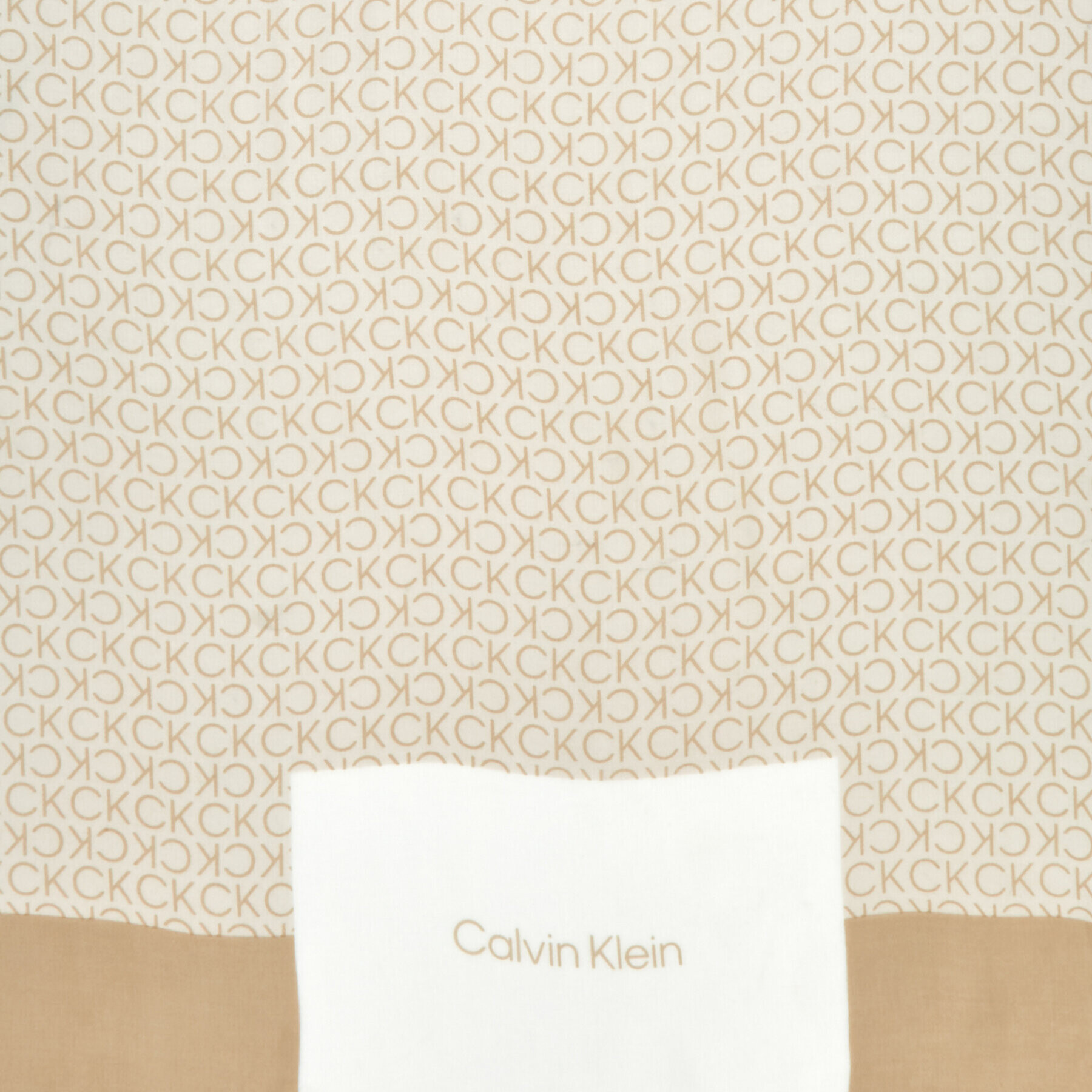 Calvin Klein Šál Geo Minimal Logo Shawl 70X180 K60K610228 Béžová - Pepit.sk