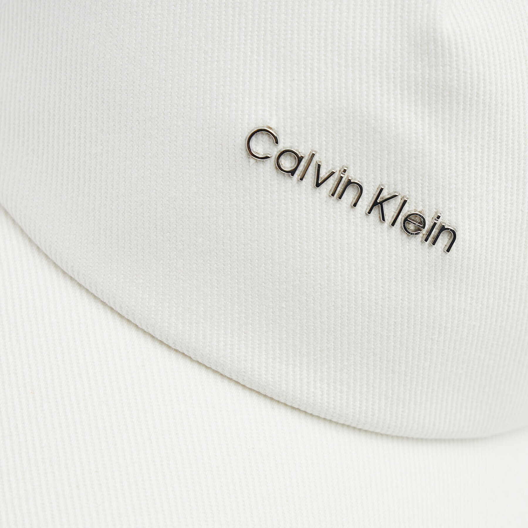 Calvin Klein Šiltovka Must Metal Lettering K60K609602 Biela - Pepit.sk