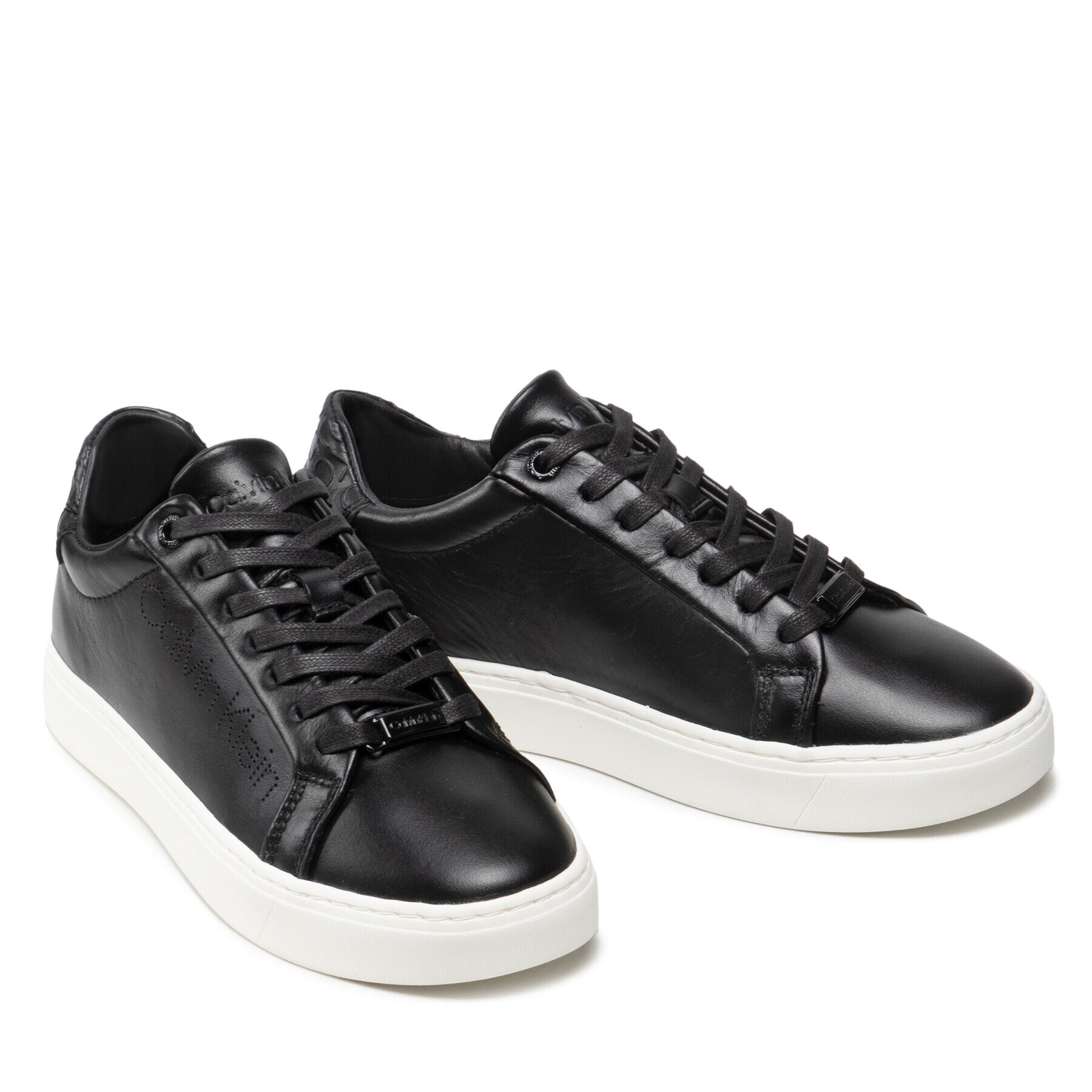 Calvin Klein Sneakersy Cupsole Lace Up Perf HW0HW00768 Čierna - Pepit.sk