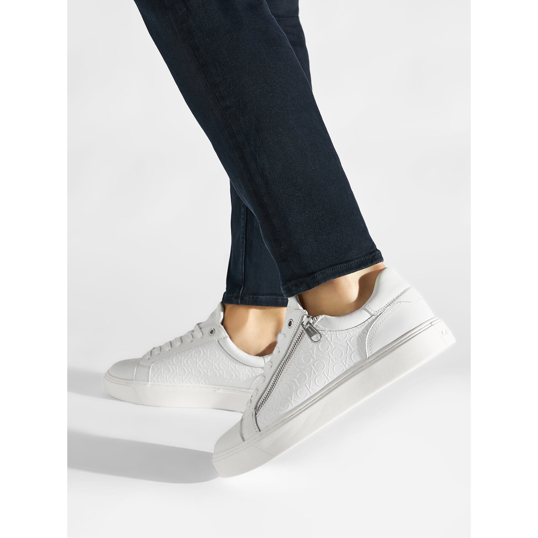 Calvin Klein Sneakersy Low Top Lace Up HM0HM00813 Biela - Pepit.sk