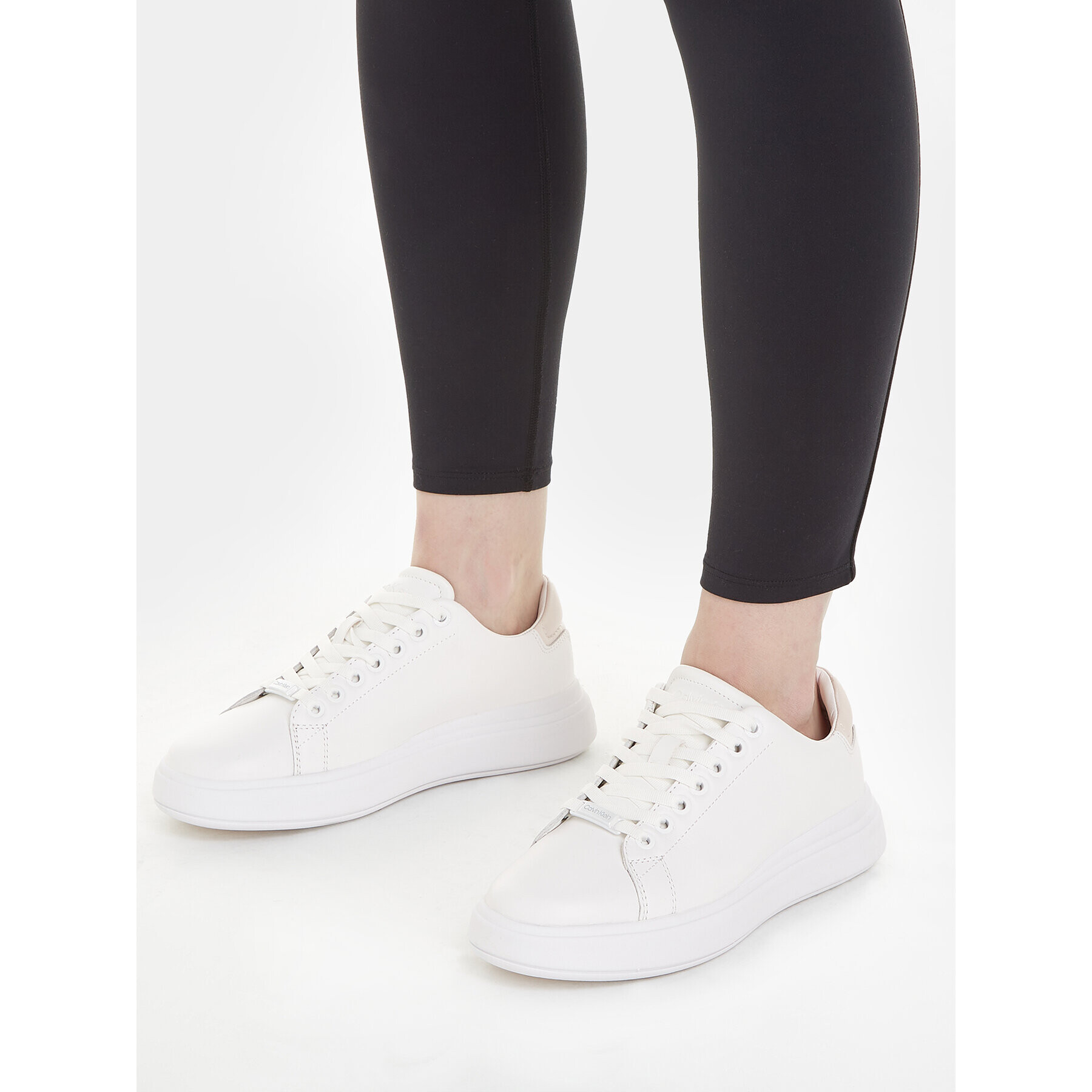 Calvin Klein Sneakersy Raised Cupsole Lace Up HW0HW01668 Biela - Pepit.sk