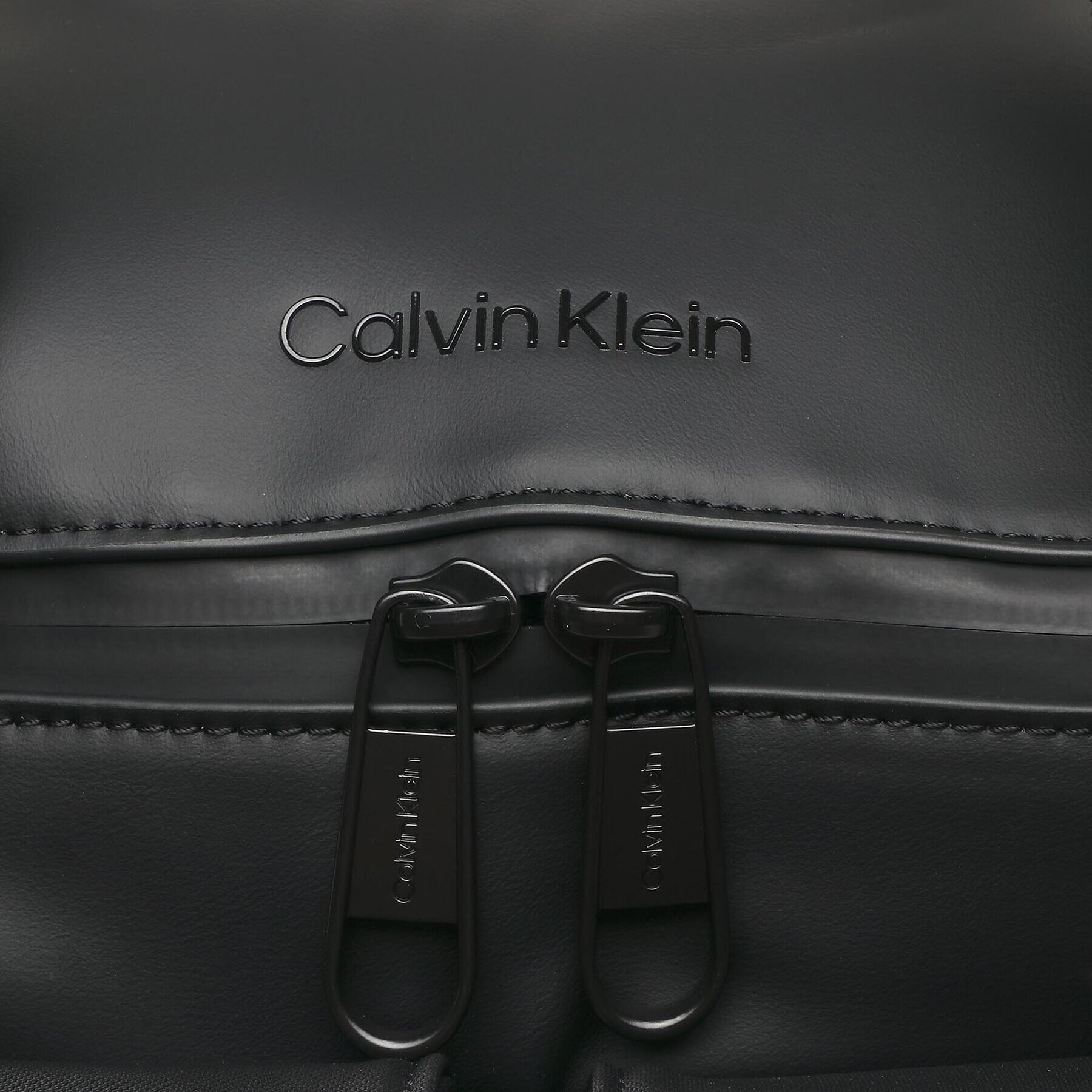 Calvin Klein Taška Ck Spw Tech 2 Pckt Weekender K50K510524 Čierna - Pepit.sk