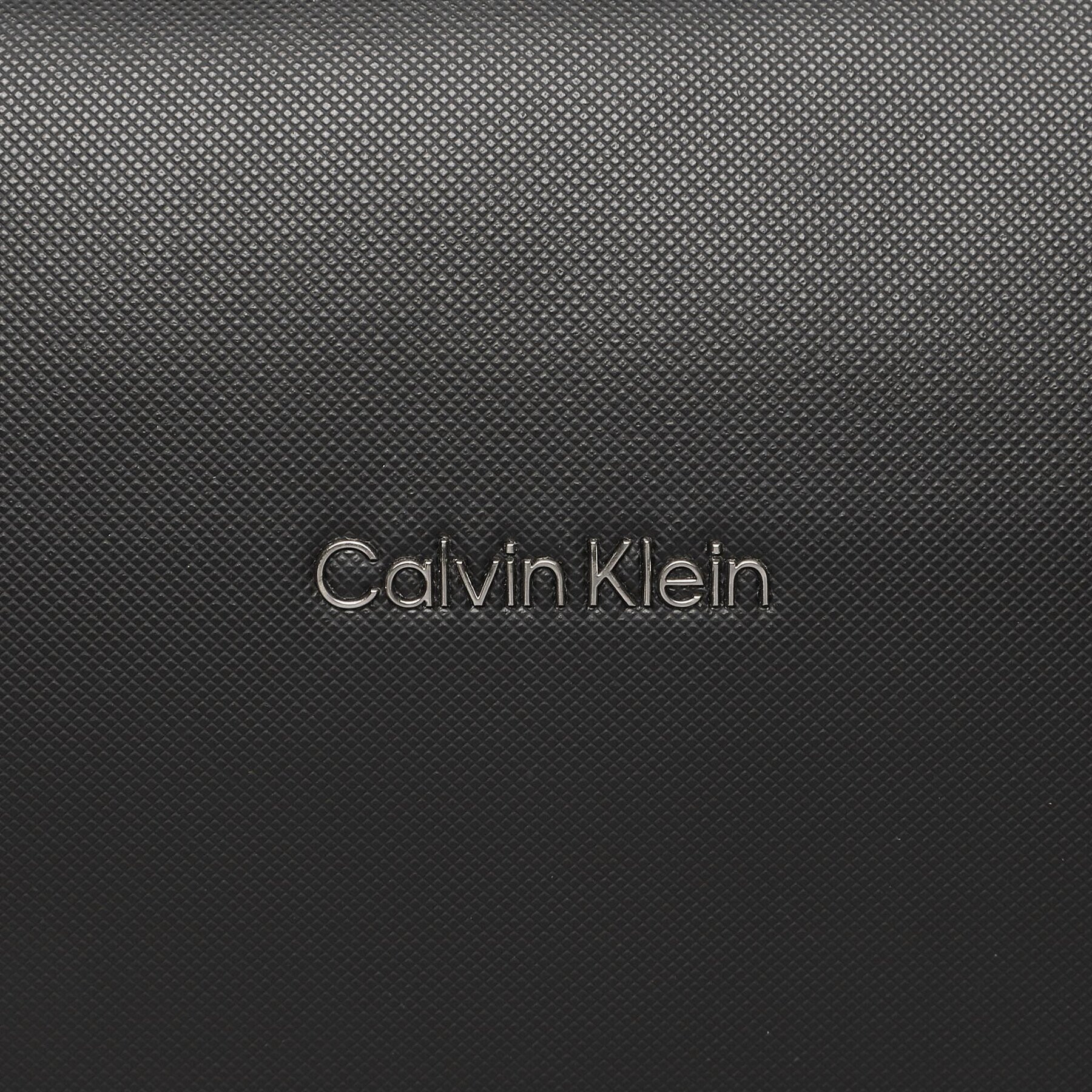 Calvin Klein Taška na laptop Ck Must Pique 2G Cony Laptop Bag K50K510260 Čierna - Pepit.sk