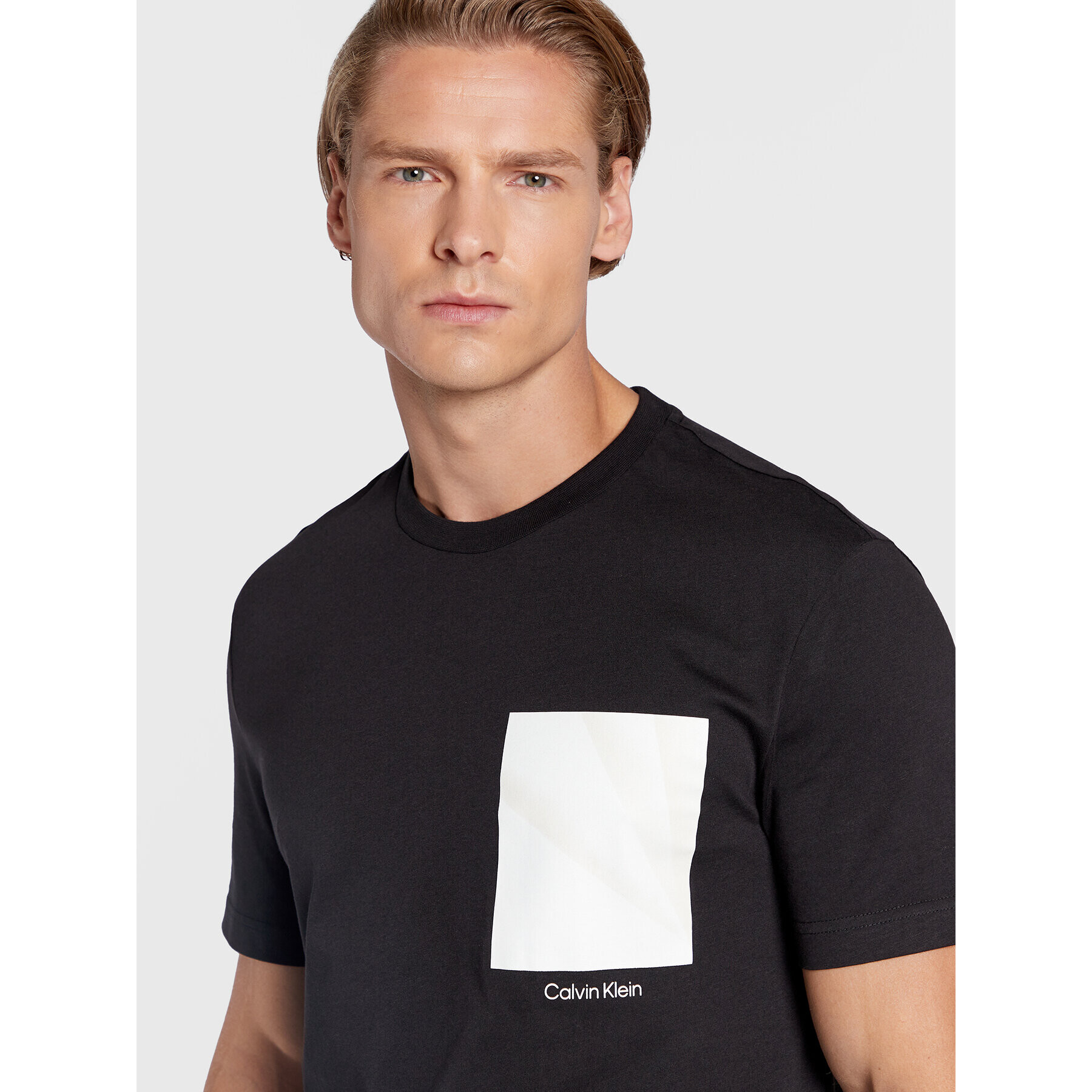 Calvin Klein Tričko Shadow Chest K10K110111 Čierna Regular Fit - Pepit.sk