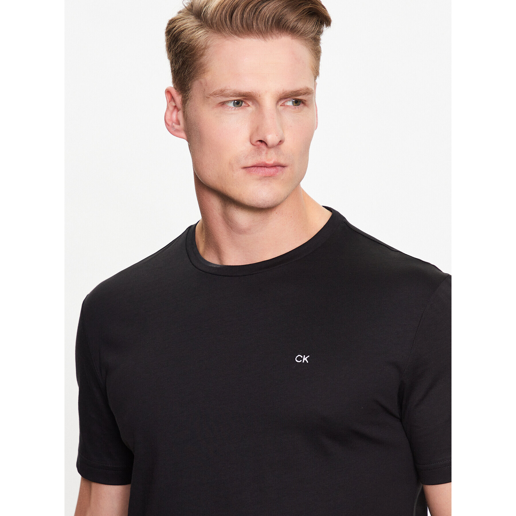 Calvin Klein Tričko Smooth K10K110589 Čierna Regular Fit - Pepit.sk