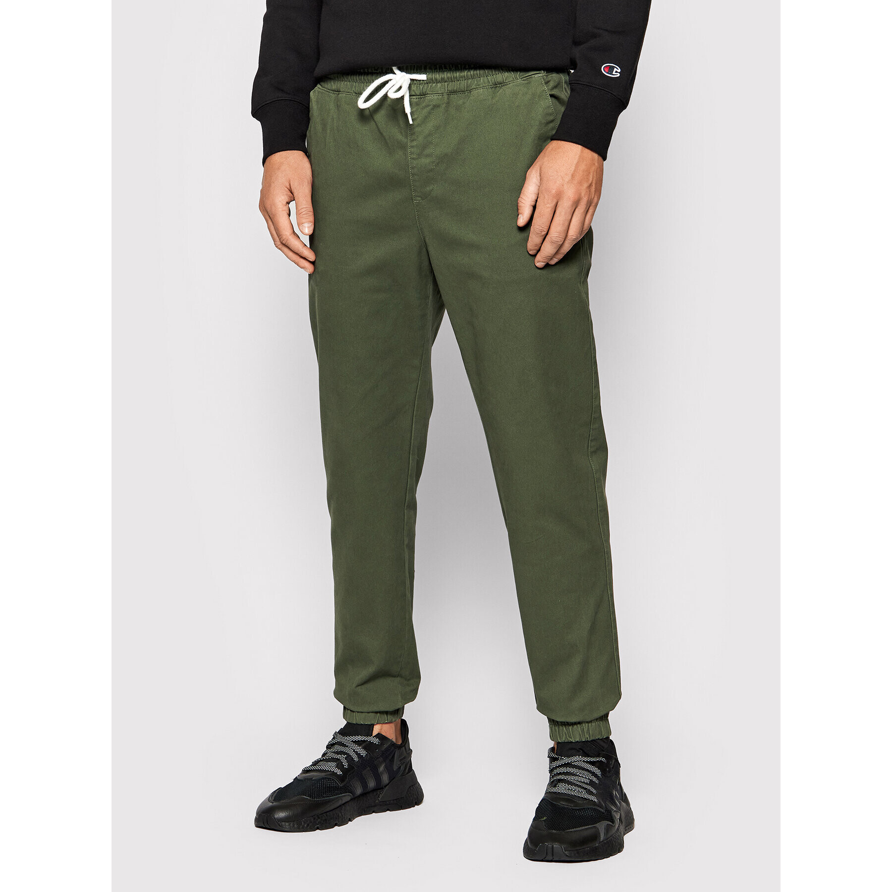 Champion Jogger nohavice Twill Cuffed 215193 Zelená Custom Fit - Pepit.sk