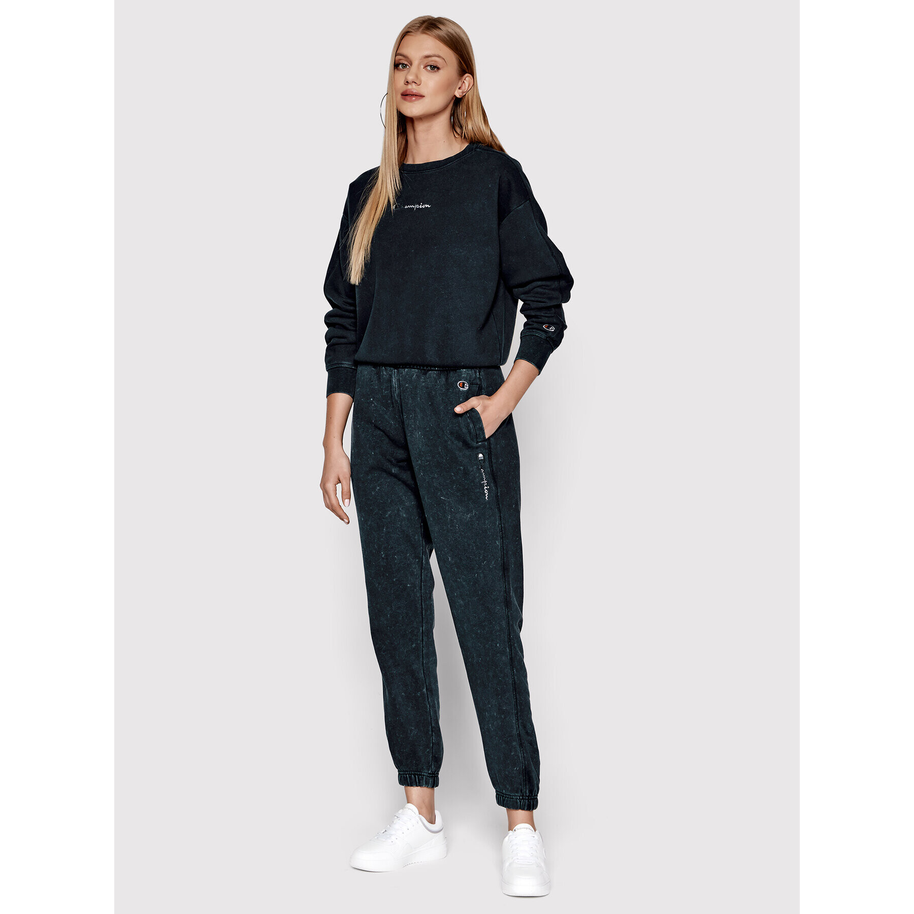 Champion Mikina Multicolour Embroidered 114942 Sivá Boxy Fit - Pepit.sk