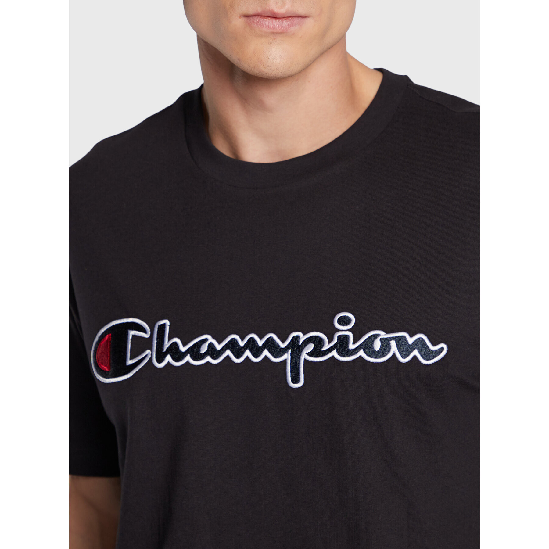 Champion Tričko Script Logo Embroidery 218007 Čierna Regular Fit - Pepit.sk