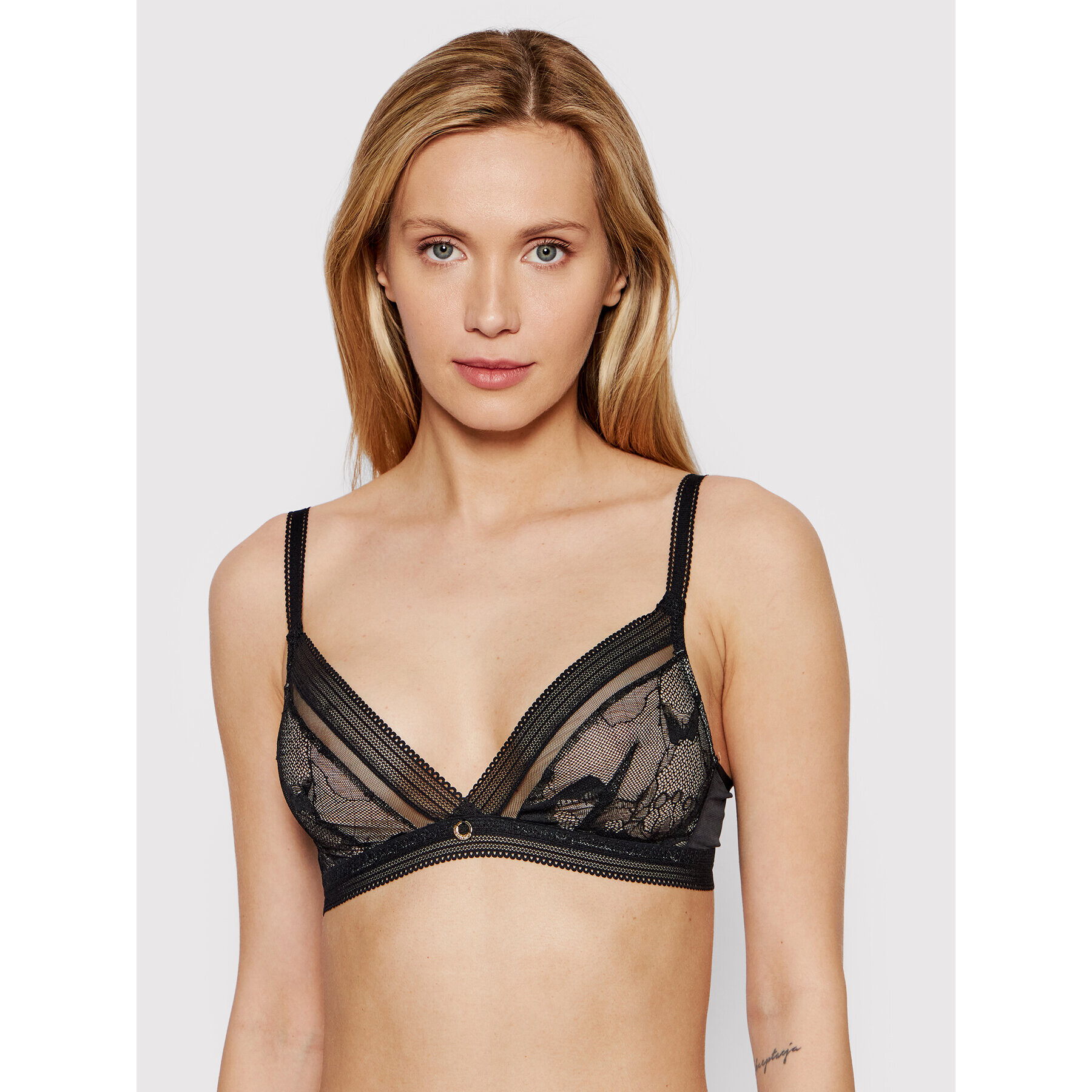 Chantelle Podprsenka Bralette True Lace C11M70 Čierna - Pepit.sk